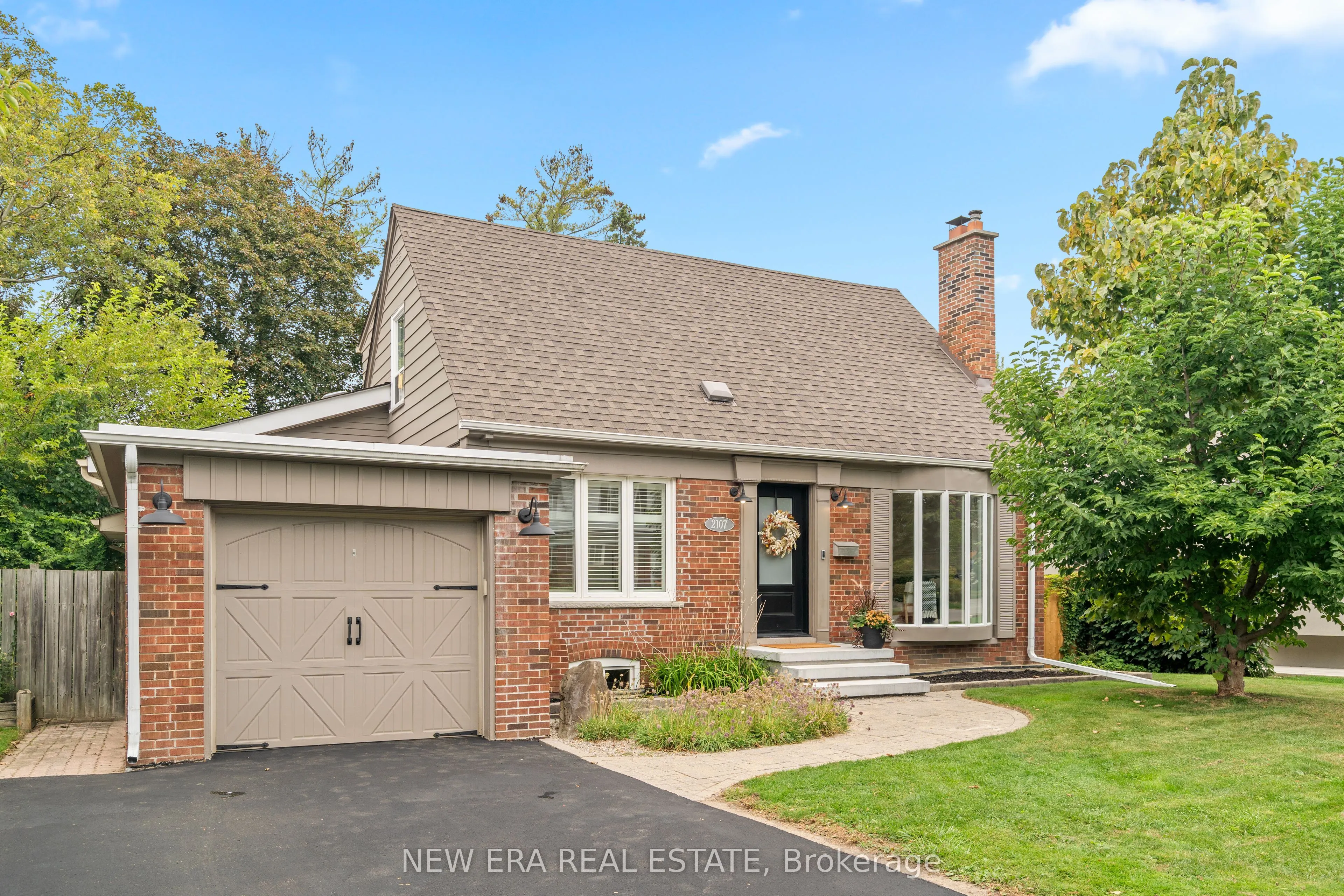 2107 Russett Road