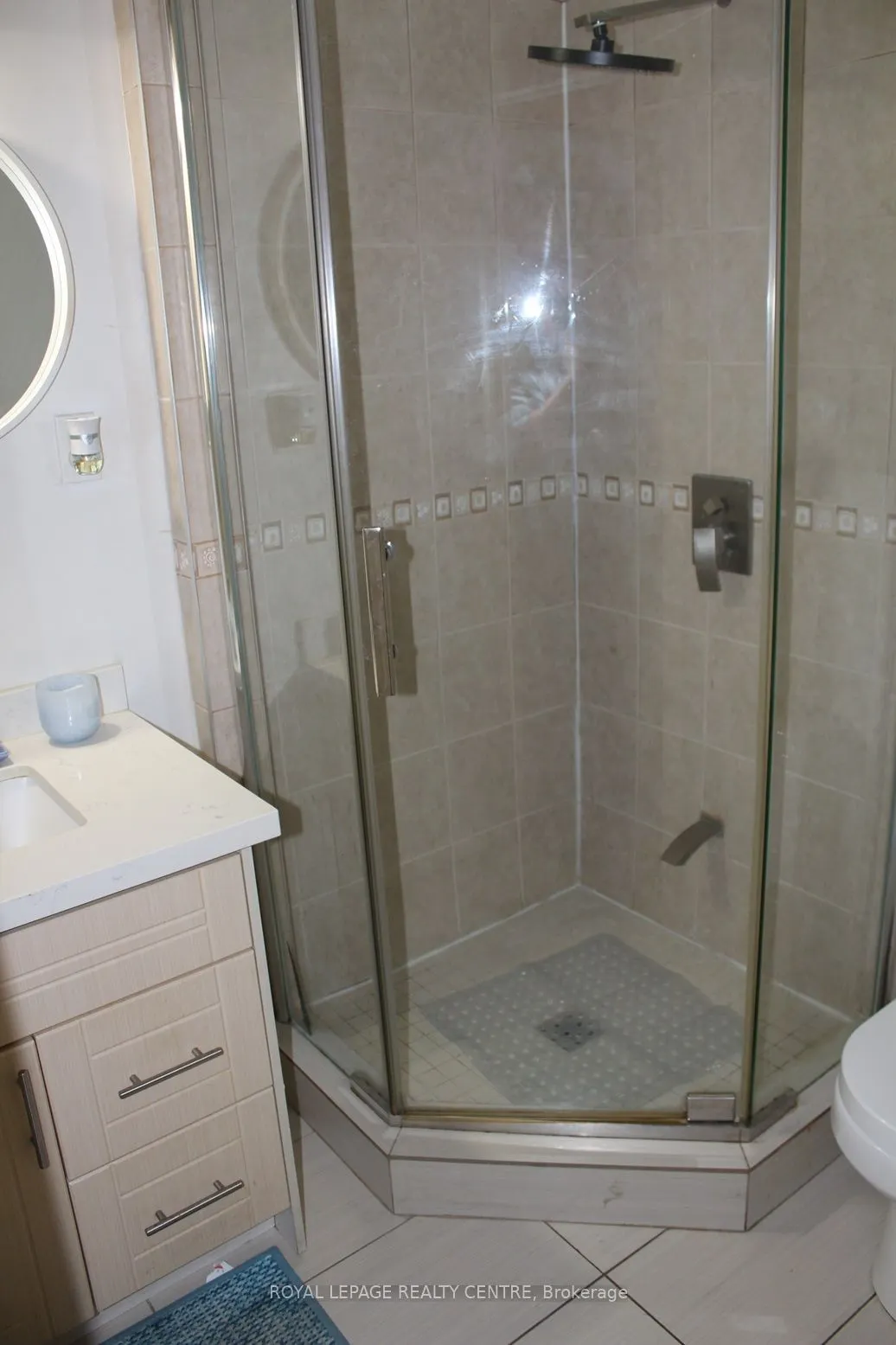 2385 Padstow Crescent
