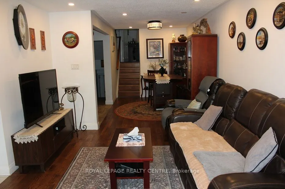 2385 Padstow Crescent