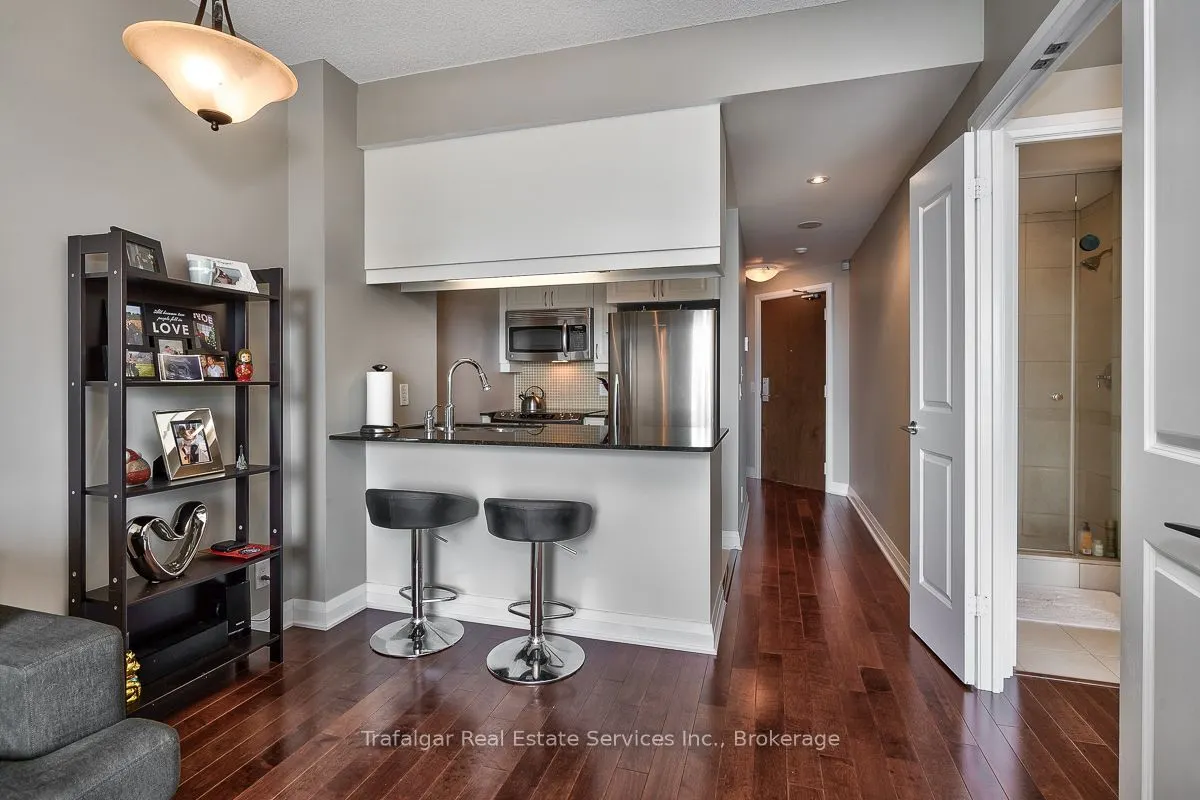 1055 Southdown Road #512