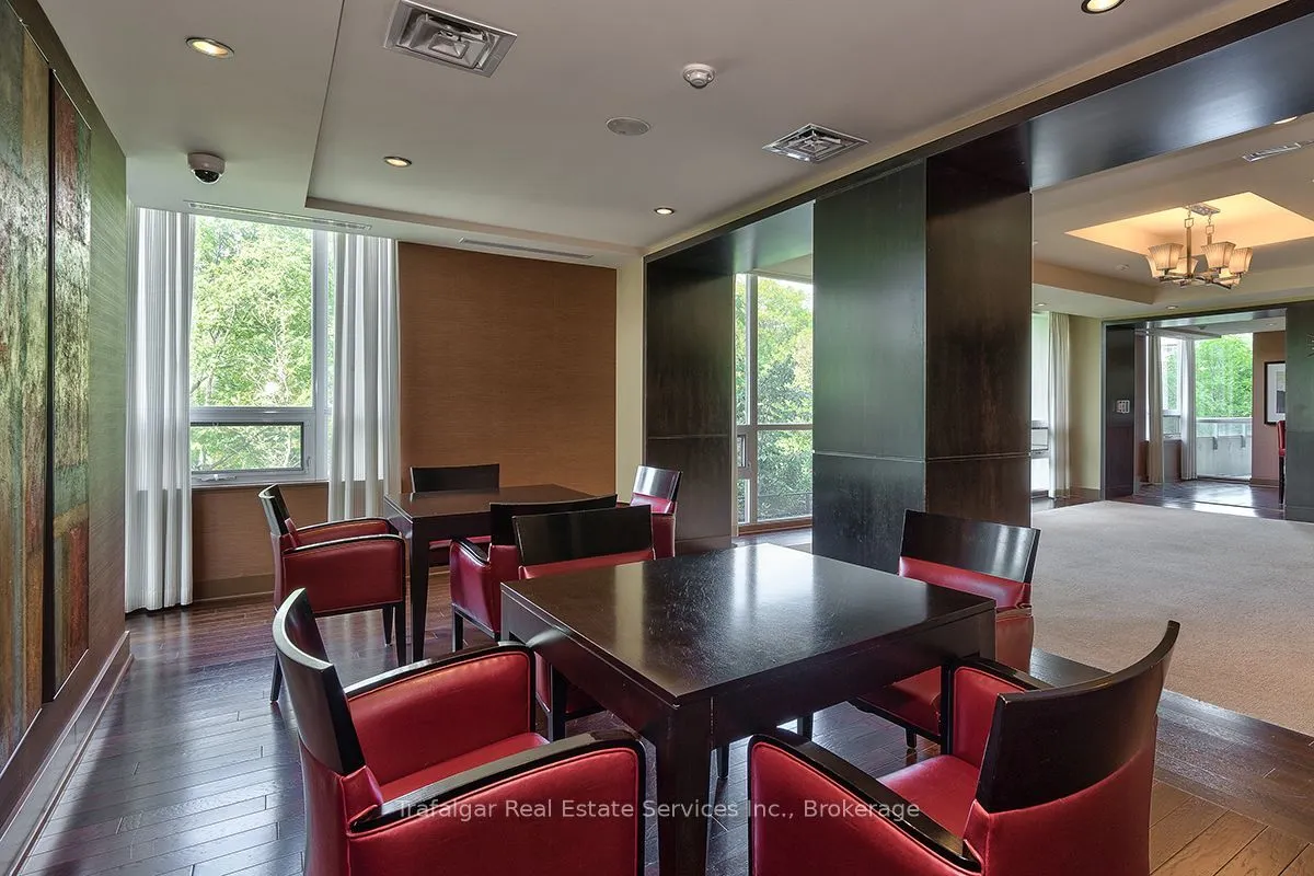 1055 Southdown Road #512