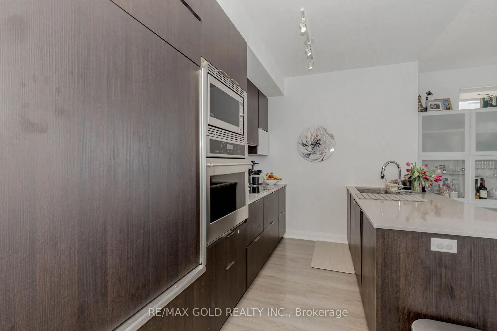 56 Annie Craig Drive #2203