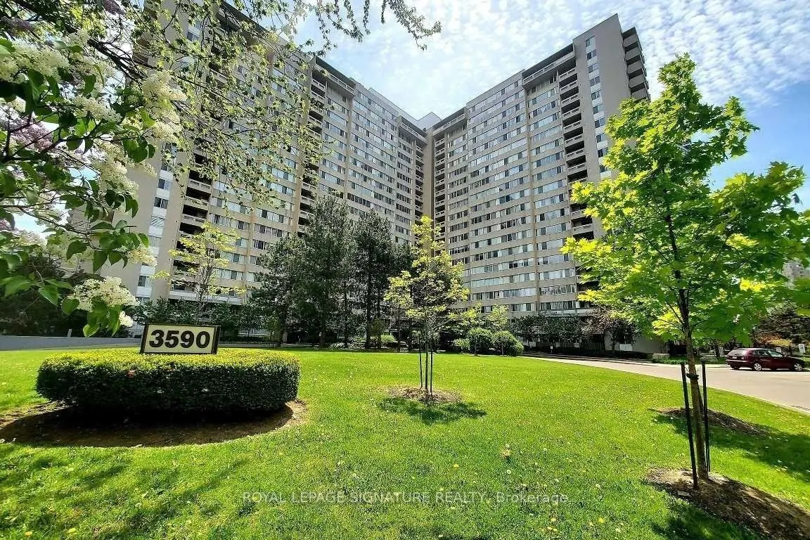 3590 Kaneff Crescent #503