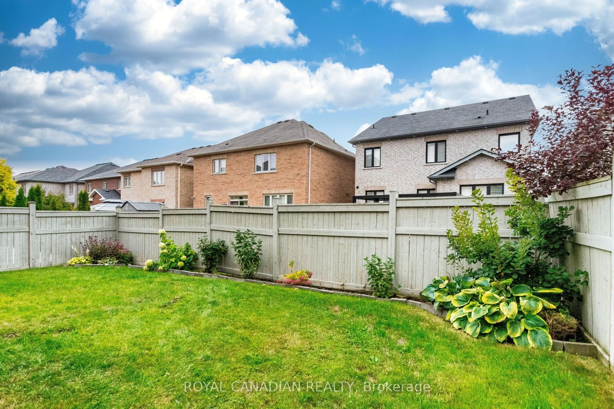 13 Island Grove