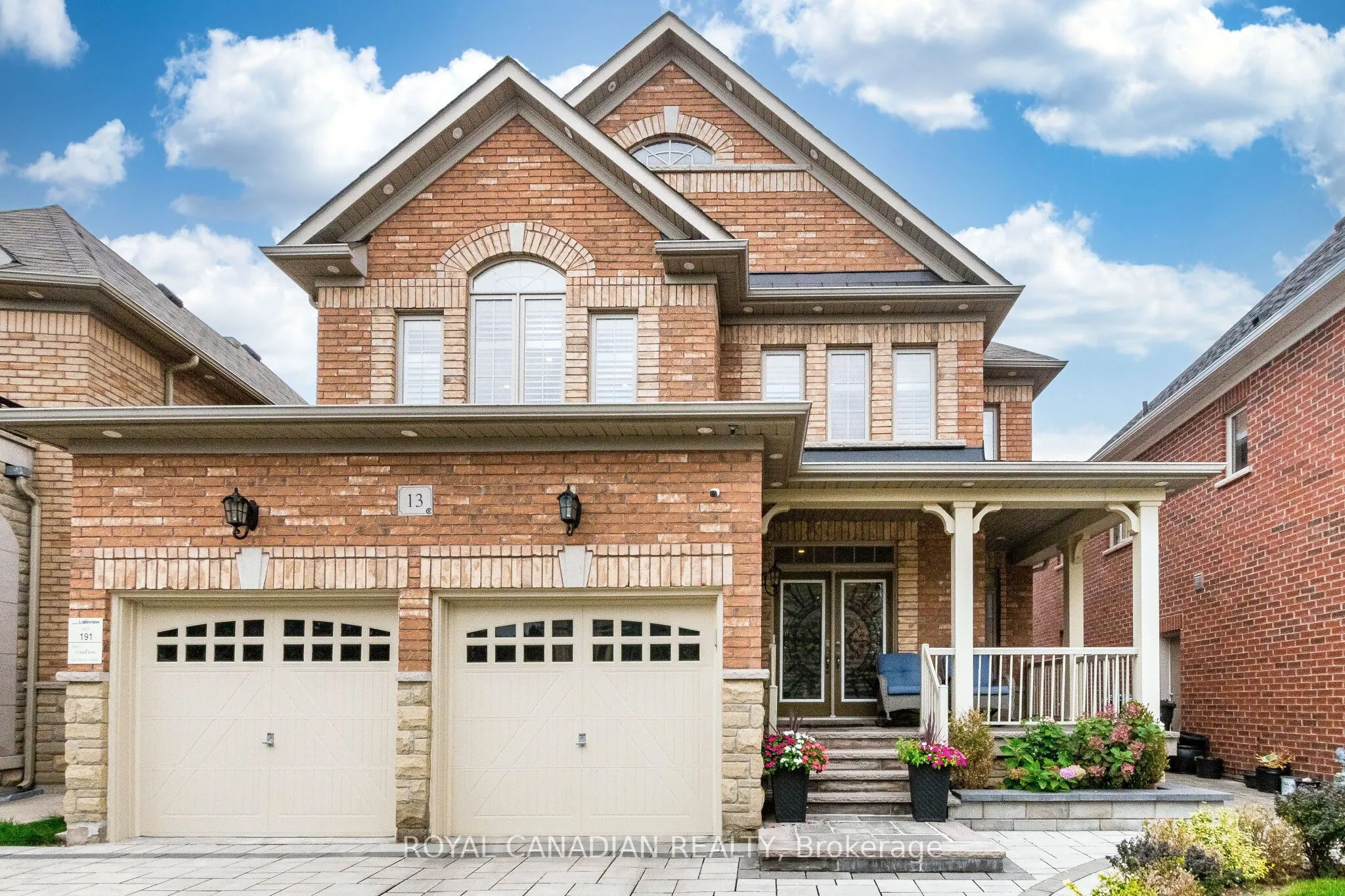13 Island Grove