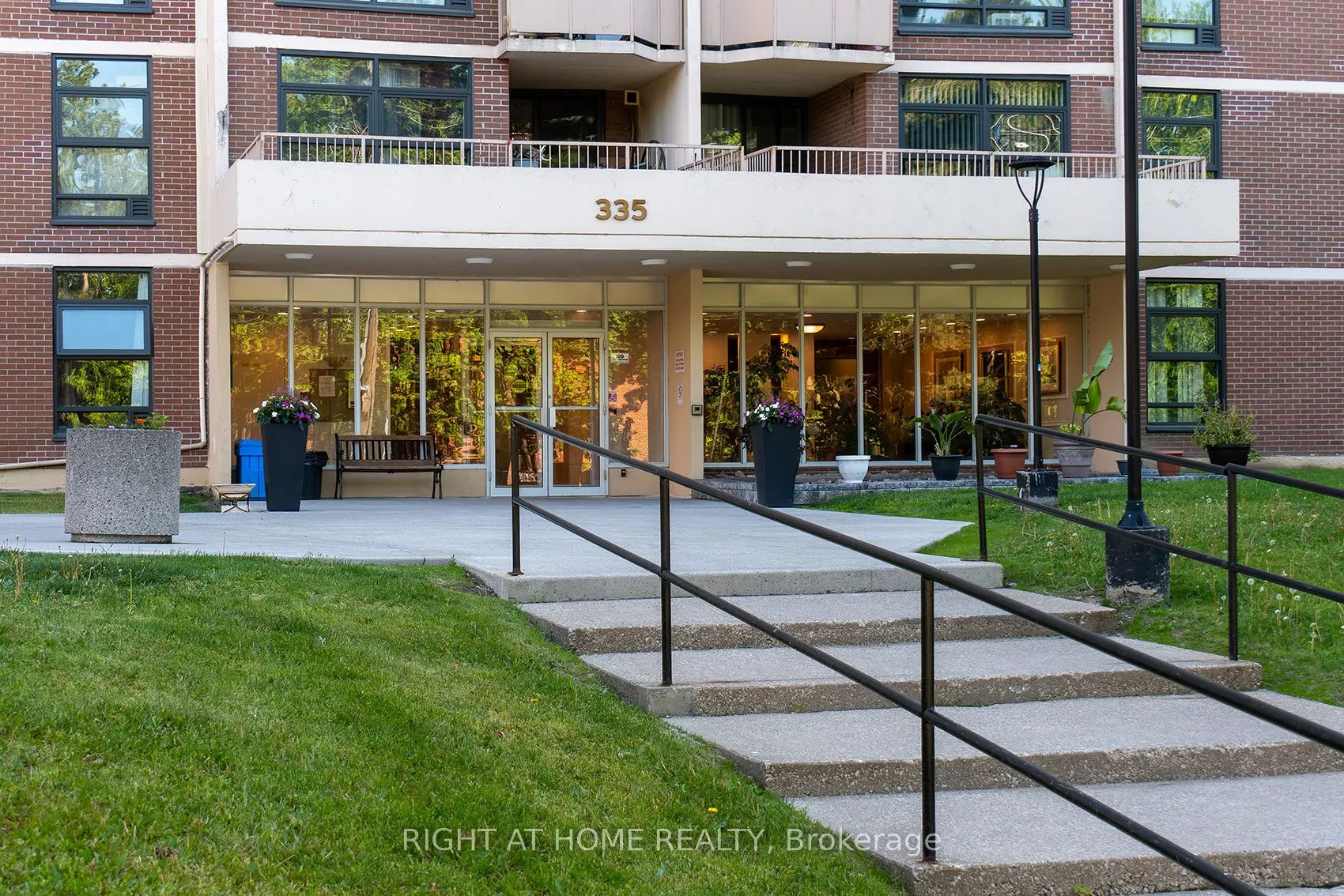 335 Driftwood Avenue #608