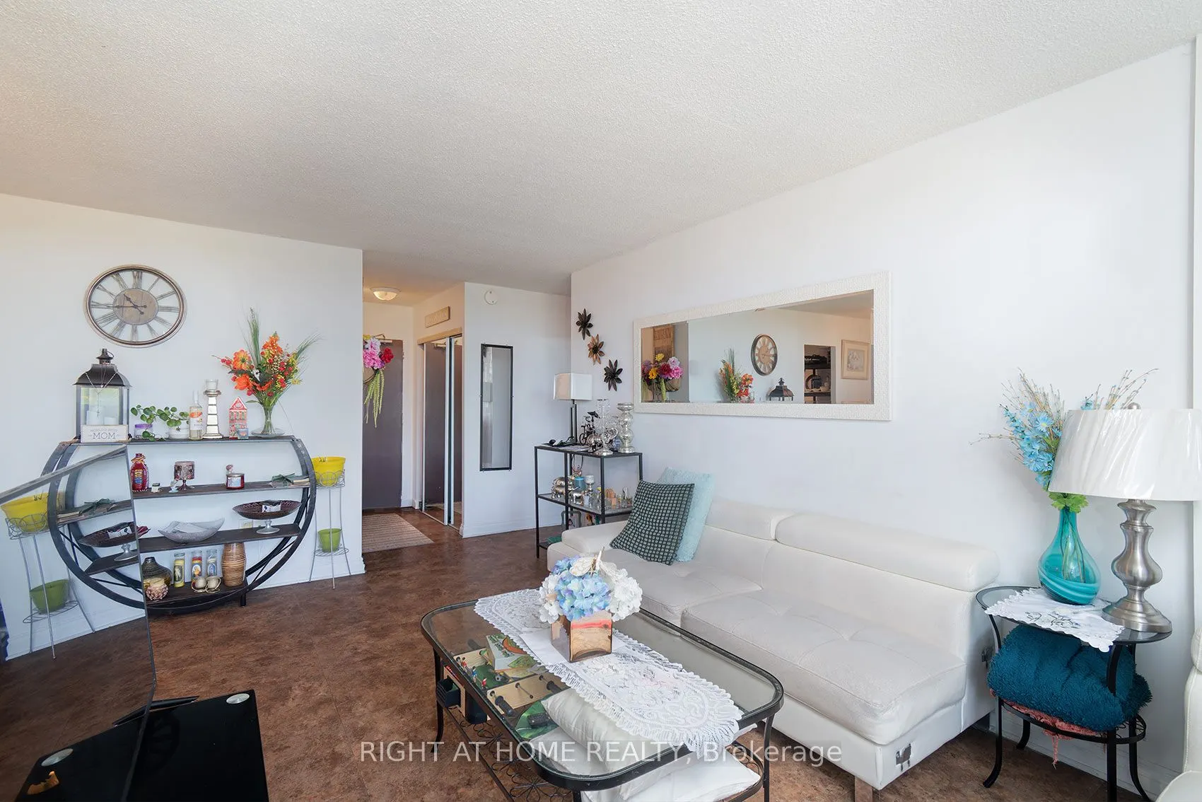 335 Driftwood Avenue #608
