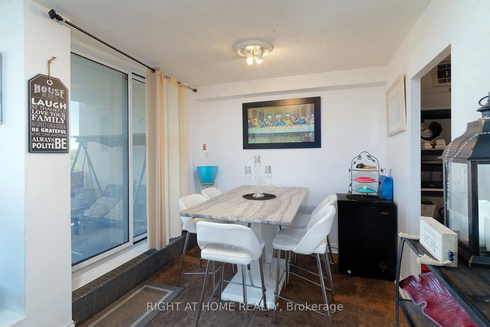 335 Driftwood Avenue #608