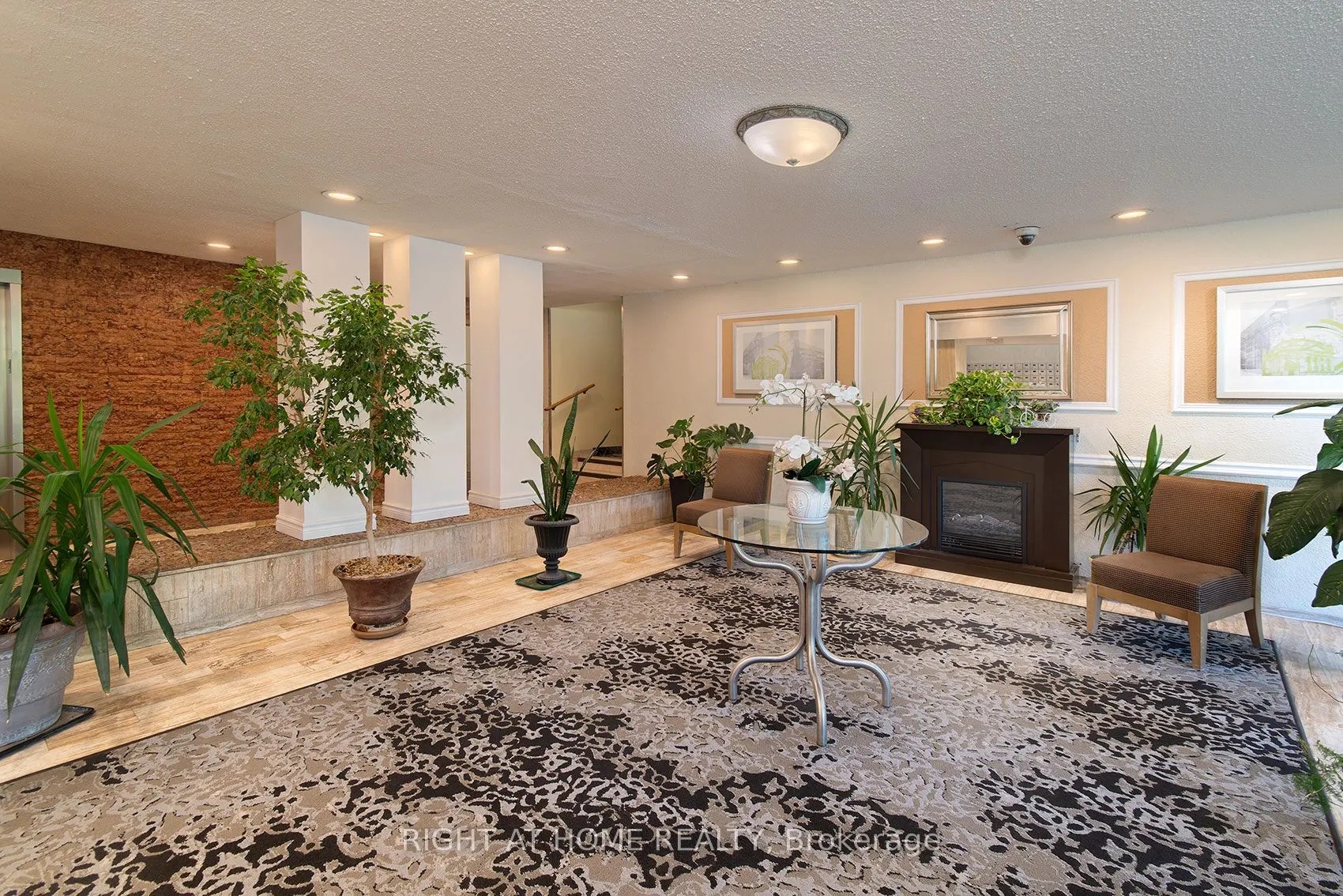 335 Driftwood Avenue #608