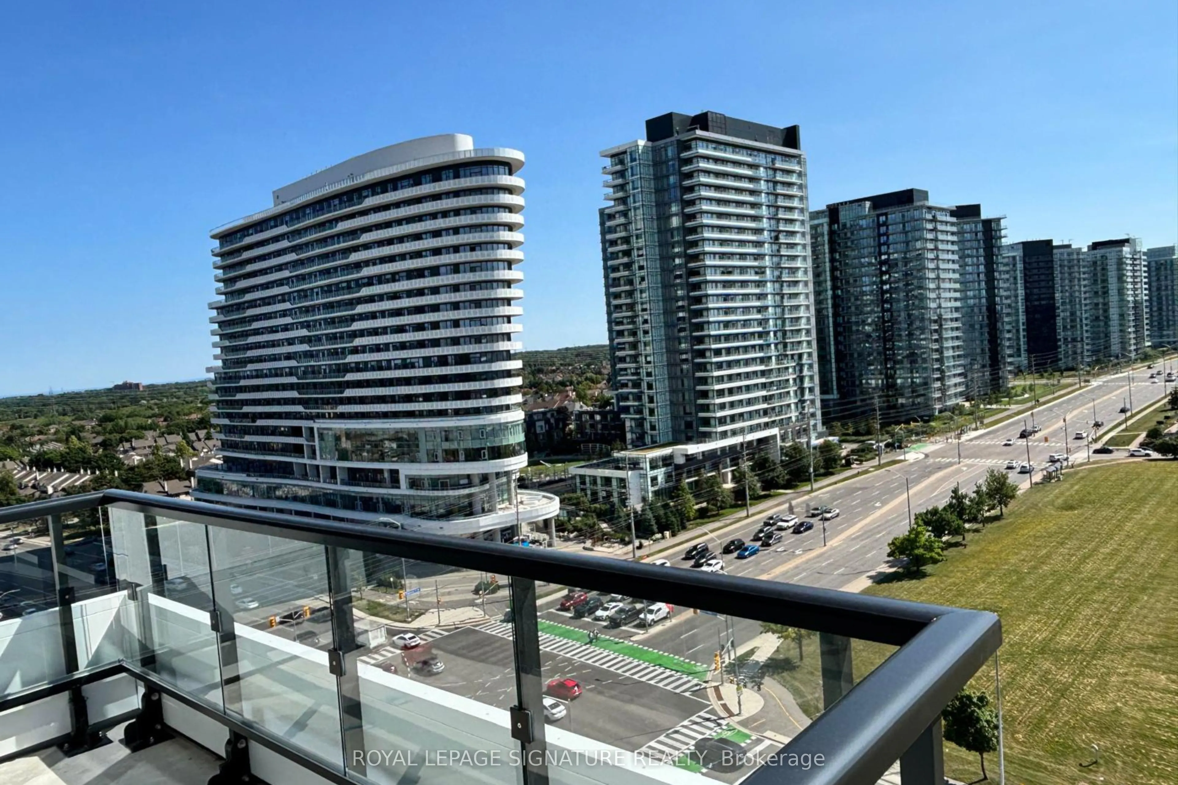 2485 Eglinton Avenue W #1321