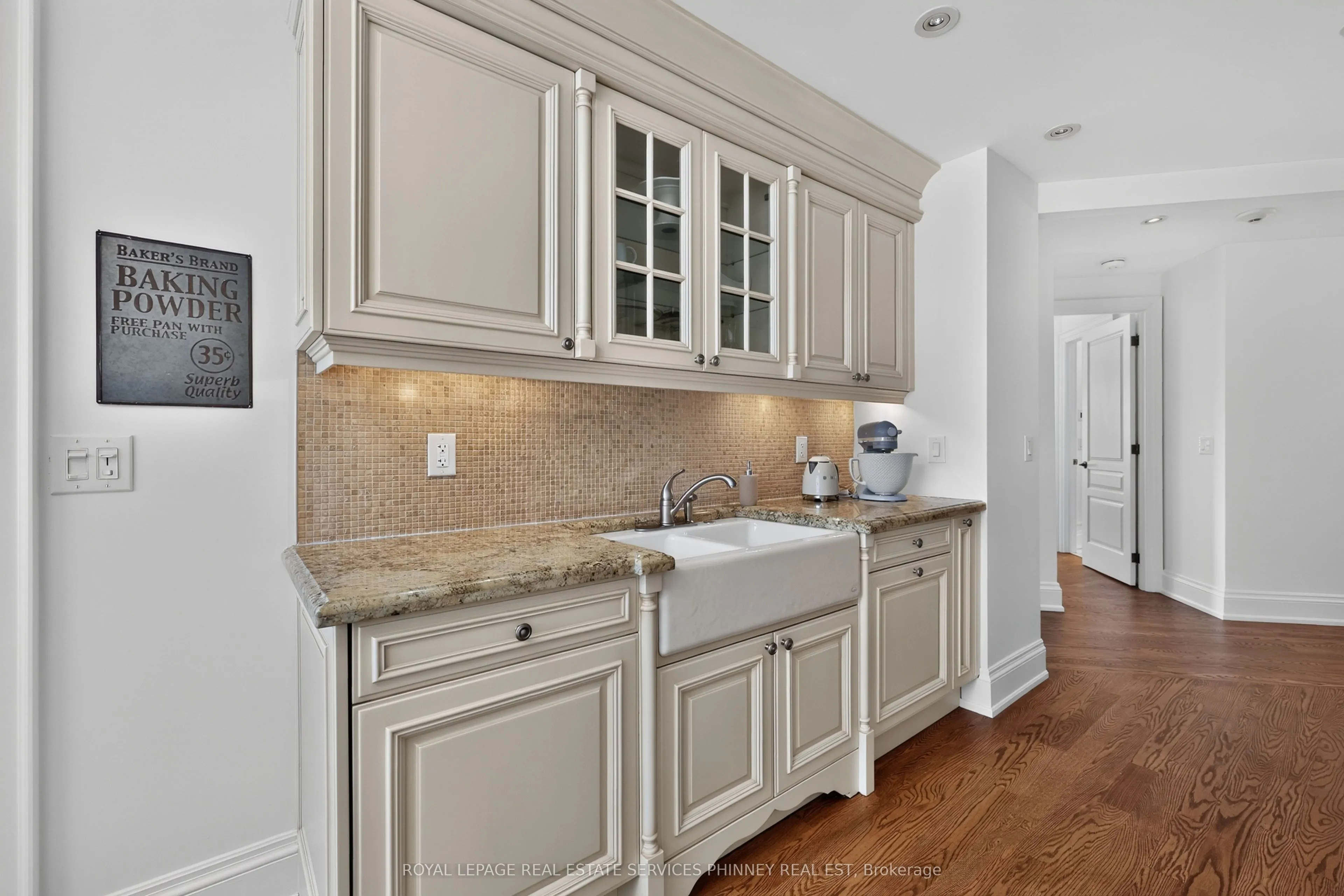 111 Forsythe Street #604