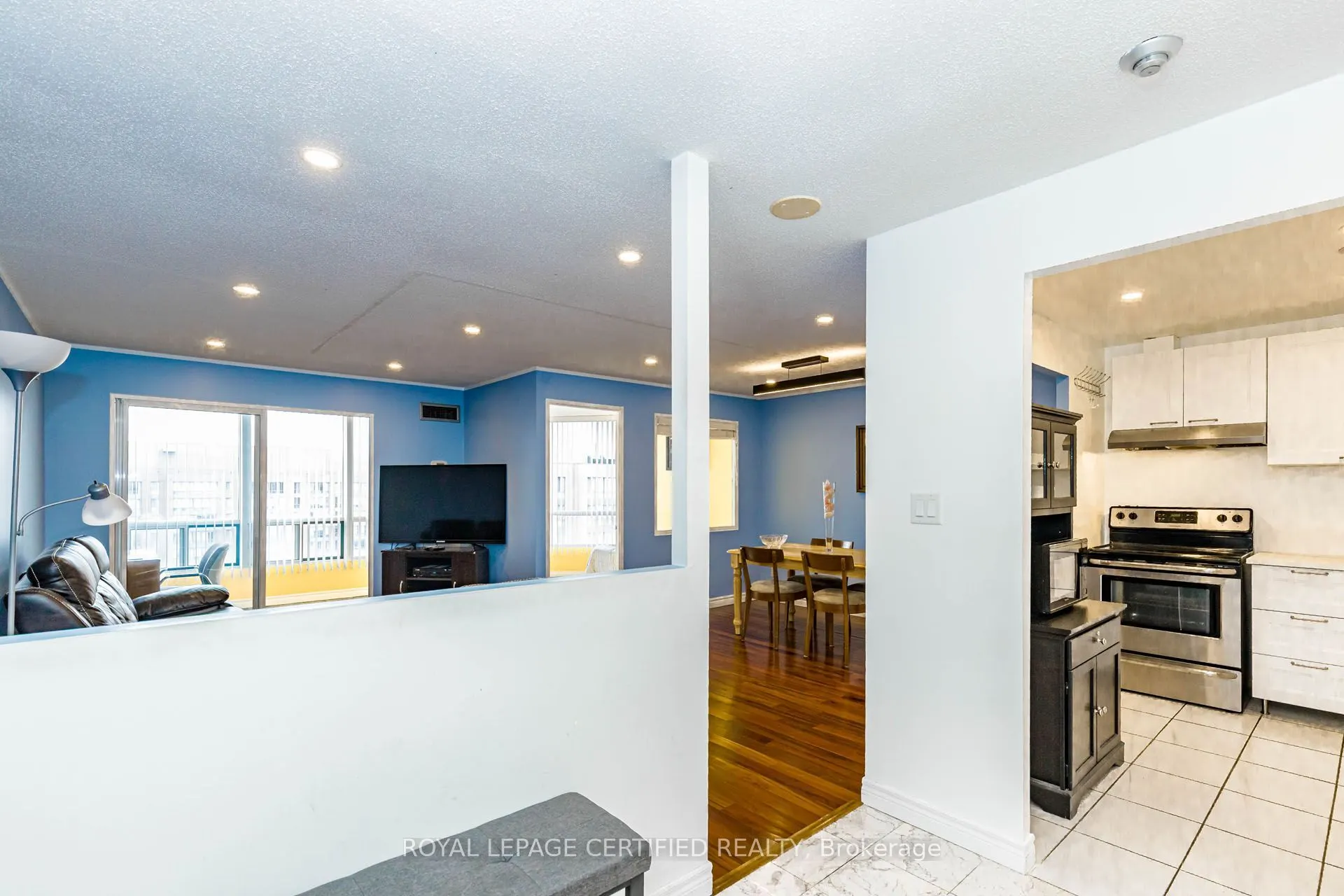 155 Hillcrest Avenue #PH15