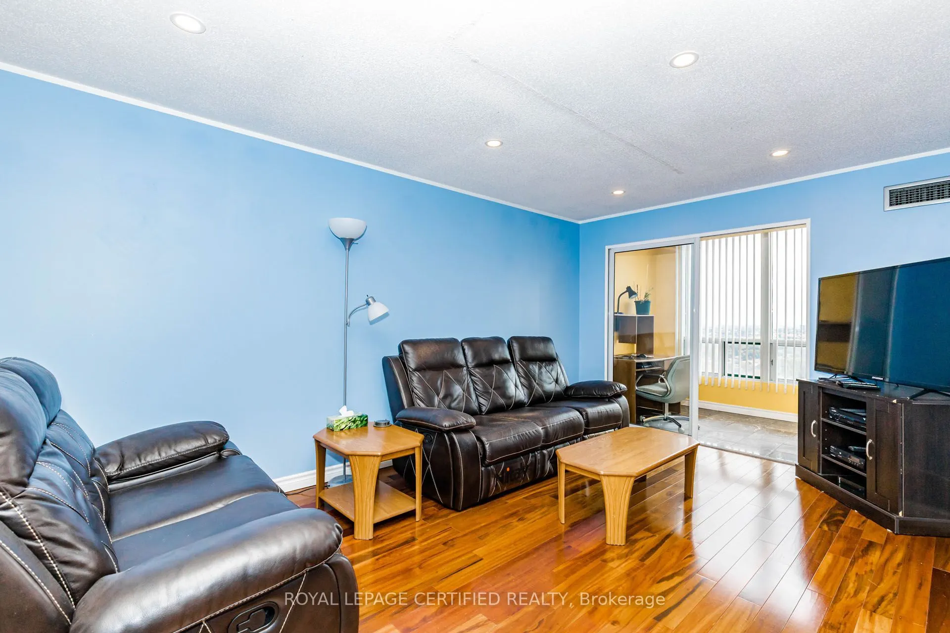 155 Hillcrest Avenue #PH15