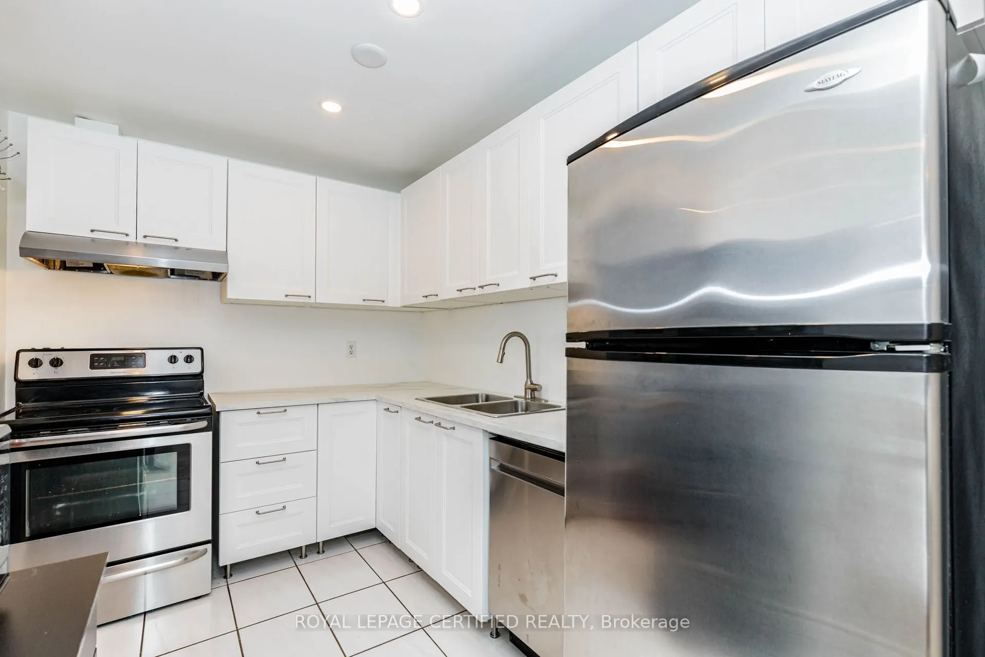 155 Hillcrest Avenue #PH15