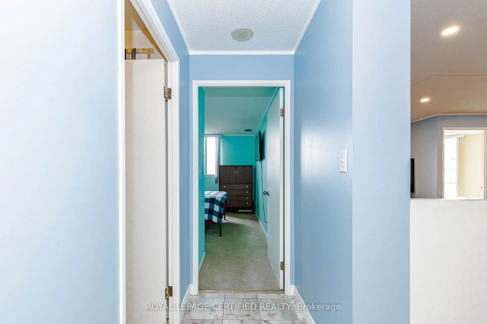 155 Hillcrest Avenue #PH15