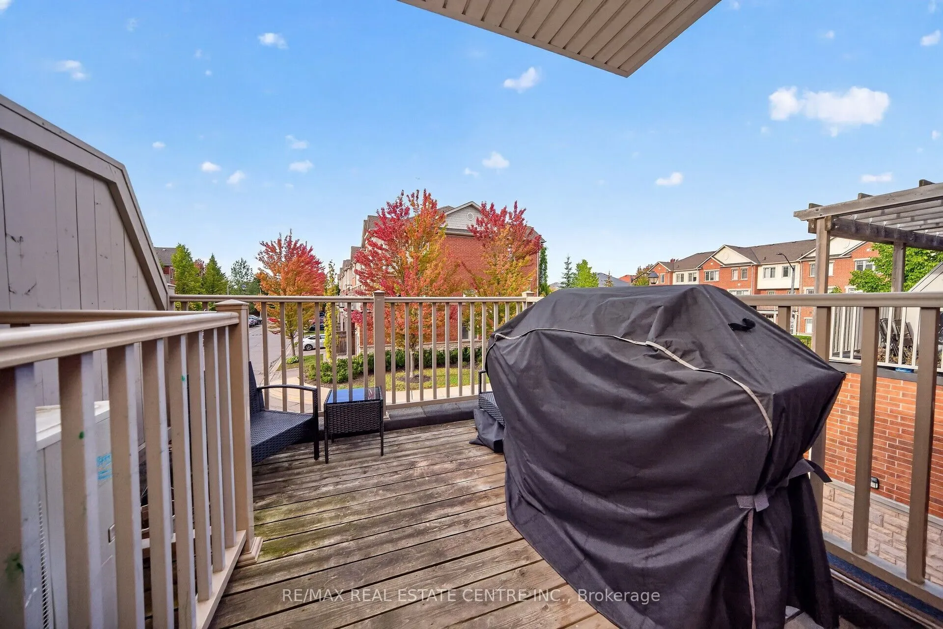 3335 Thomas Street E #6