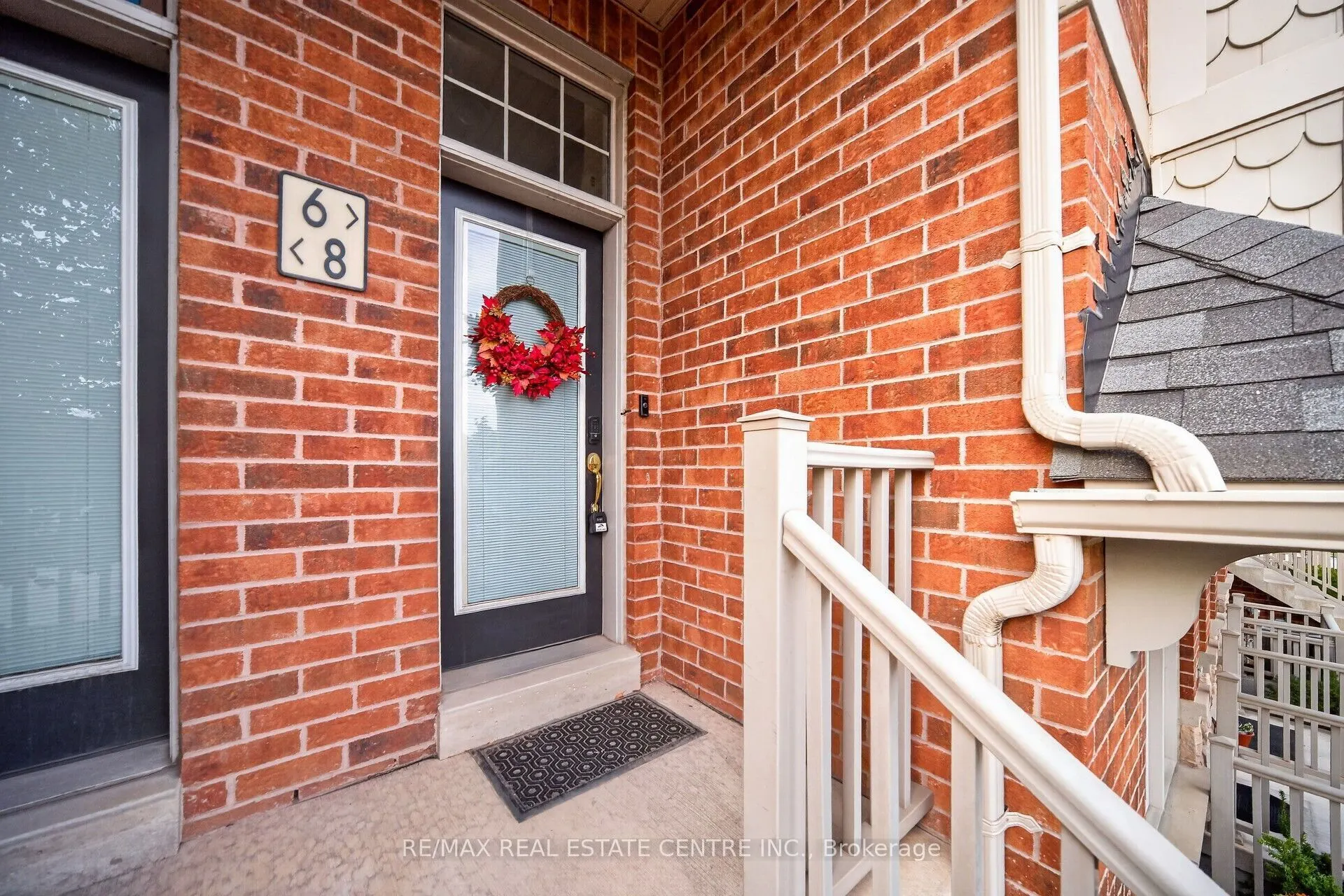 3335 Thomas Street E #6