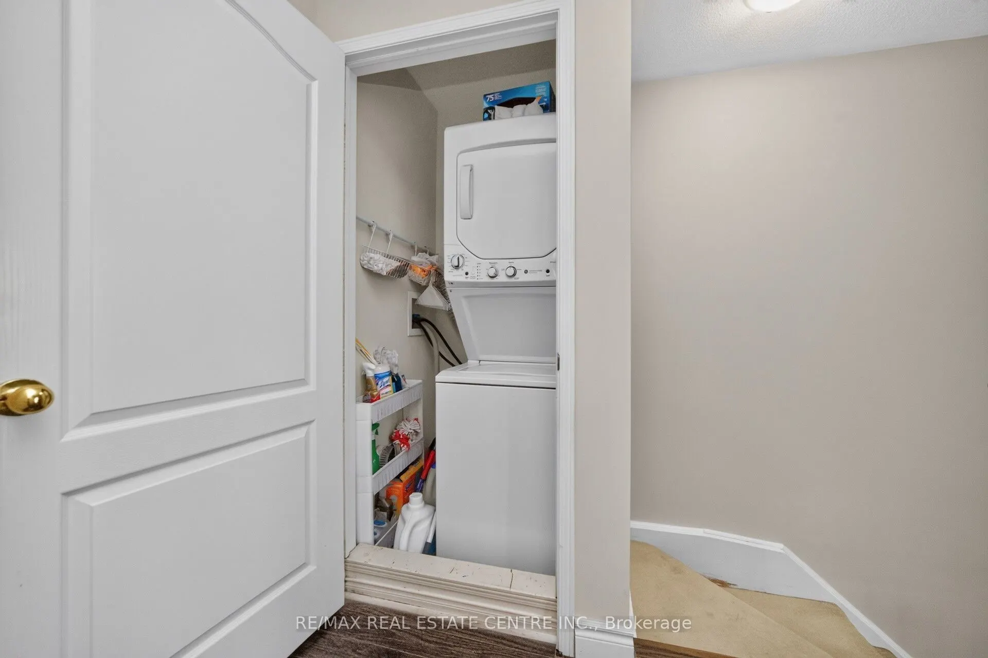 3335 Thomas Street E #6