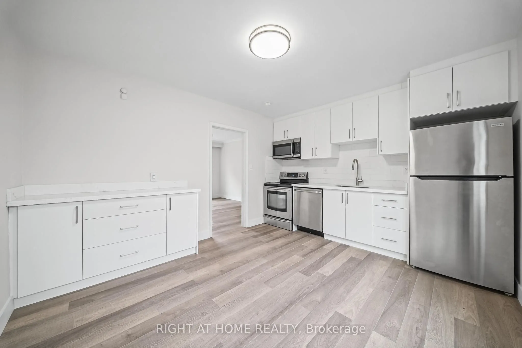 32 Vanevery Street #3