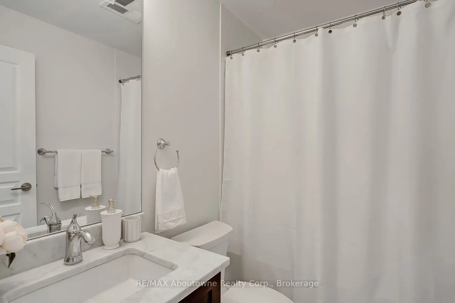 128 Garden Drive #102