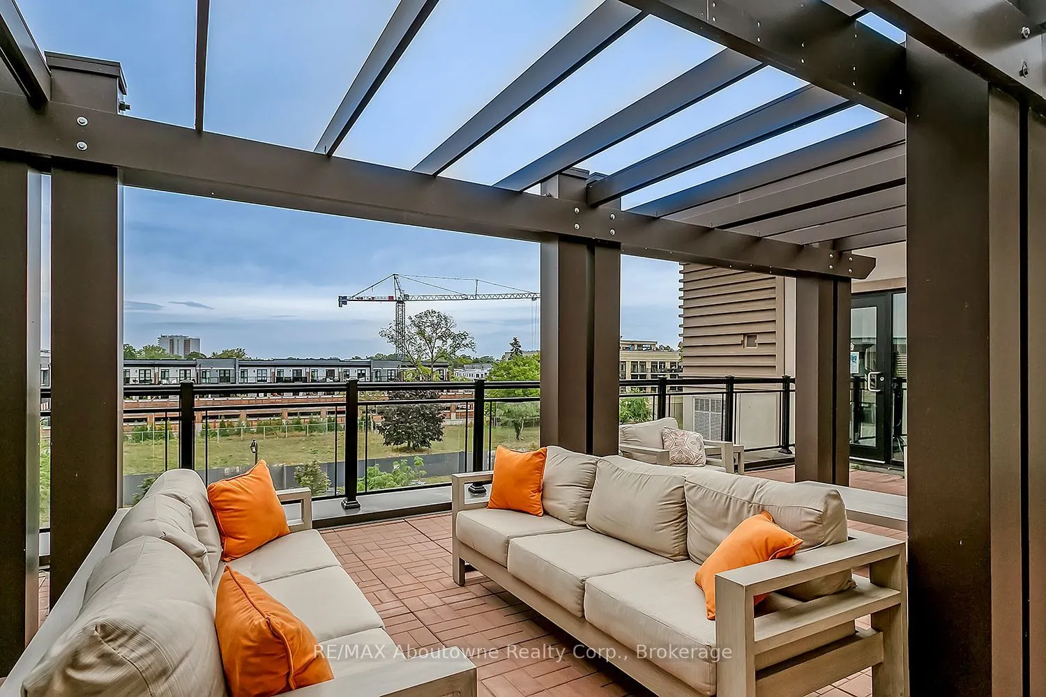 128 Garden Drive #102