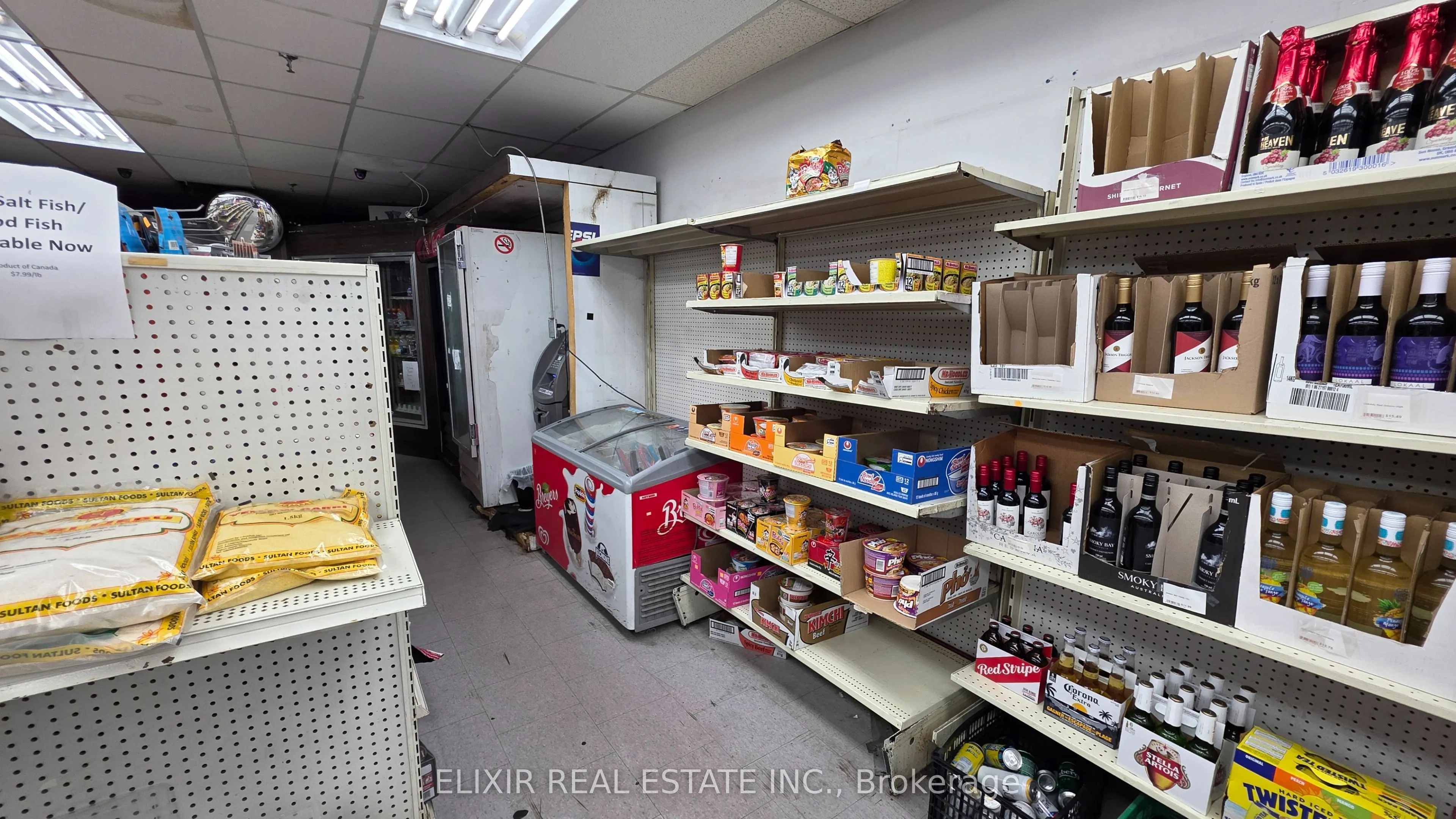 4- 2468 Eglinton Avenue W