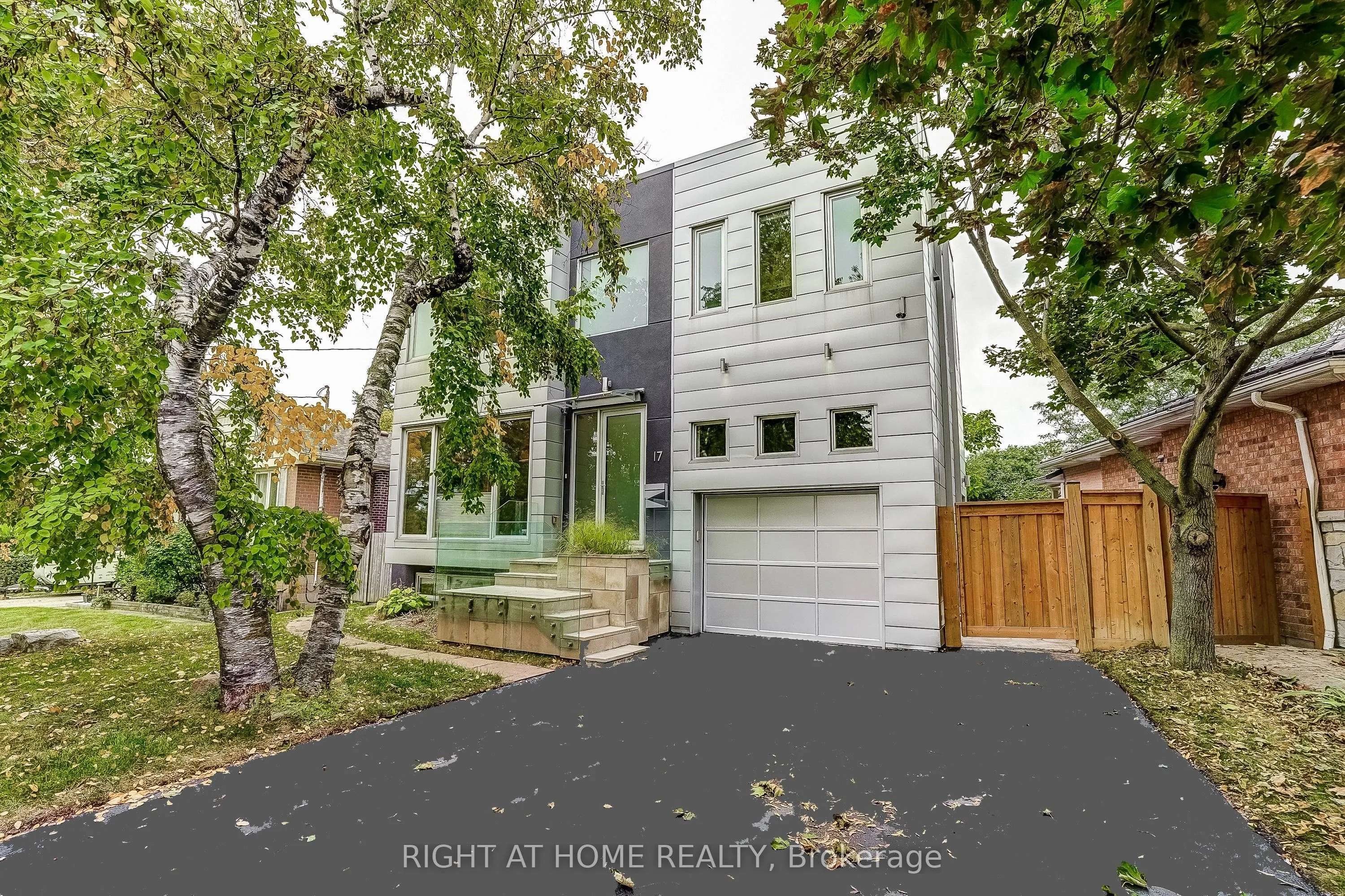 17 Ashfield Drive