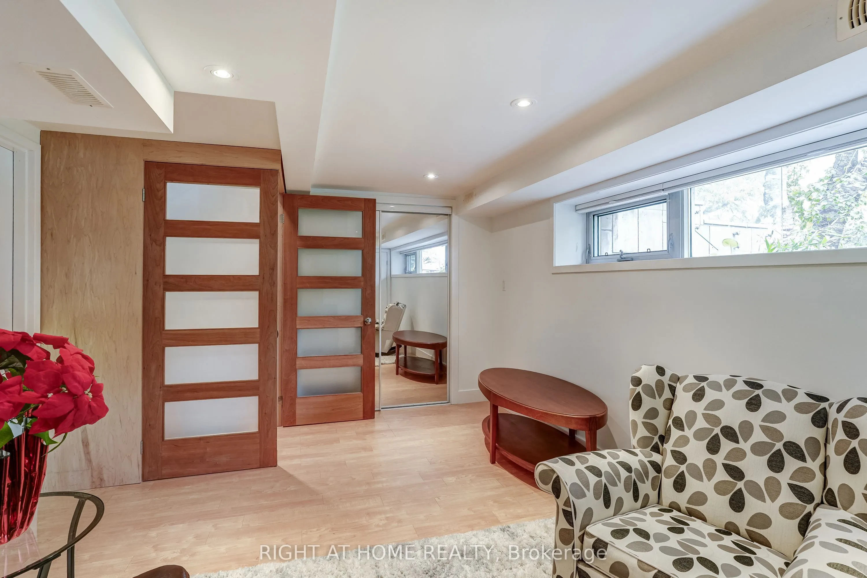 17 Ashfield Drive