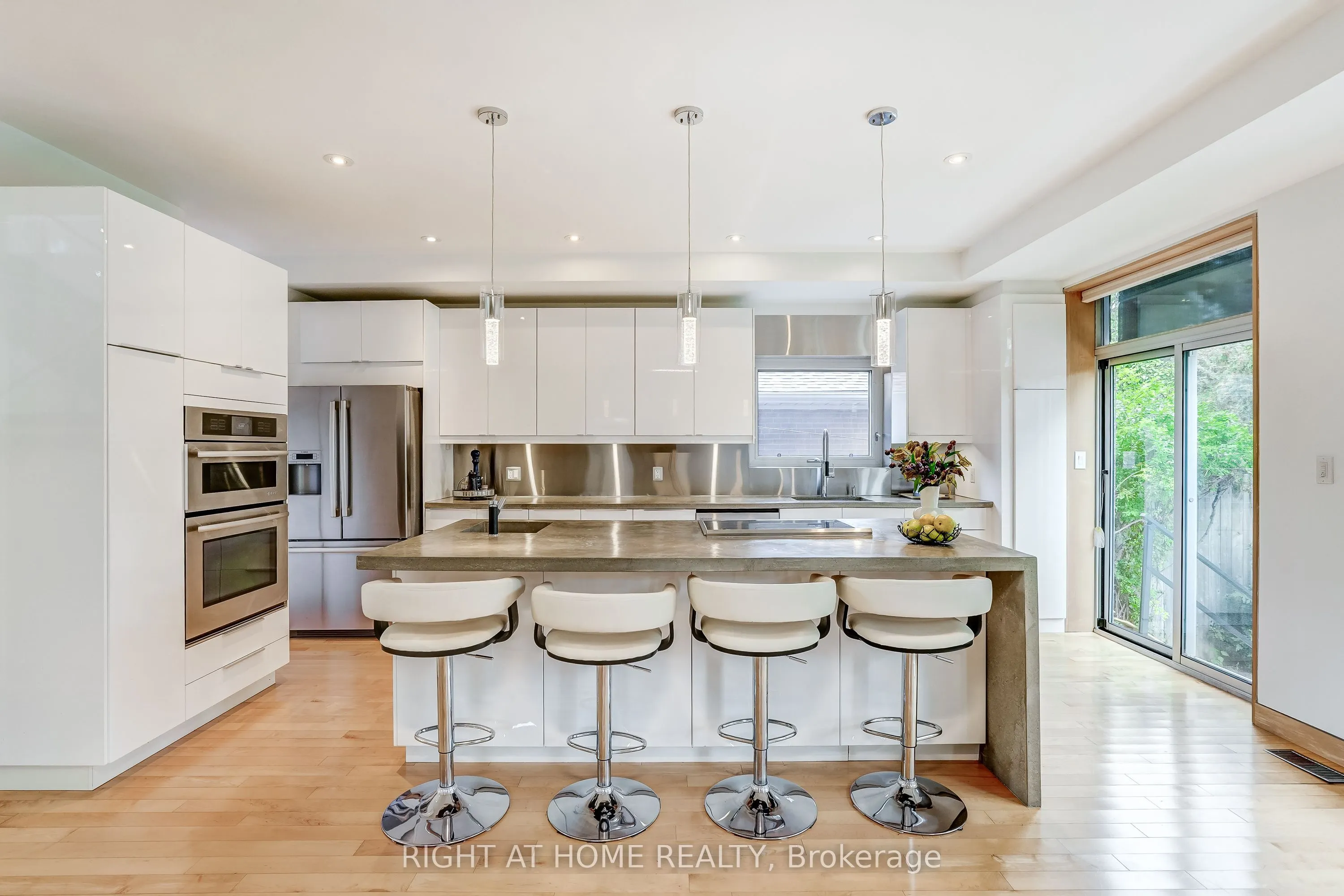 17 Ashfield Drive