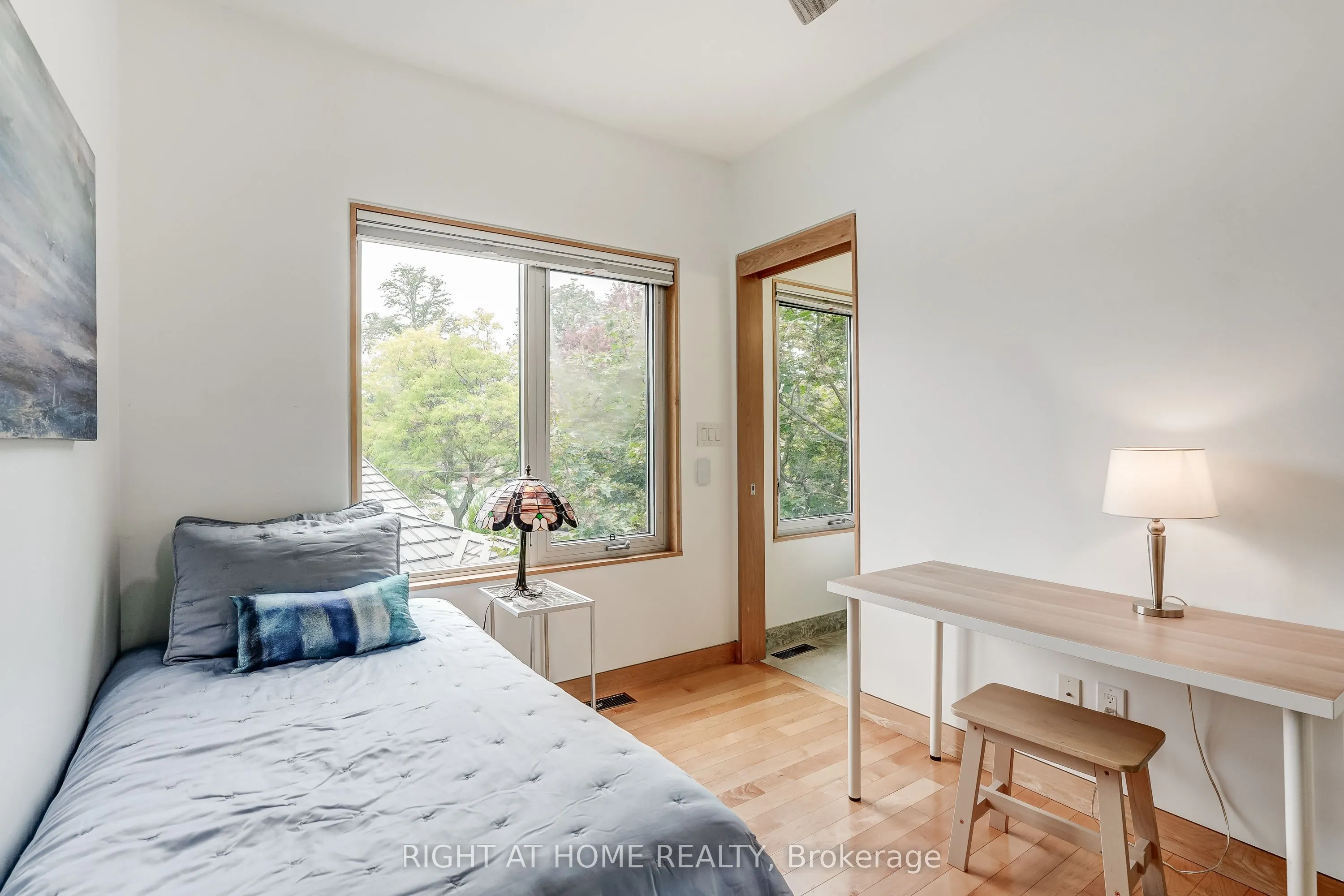 17 Ashfield Drive