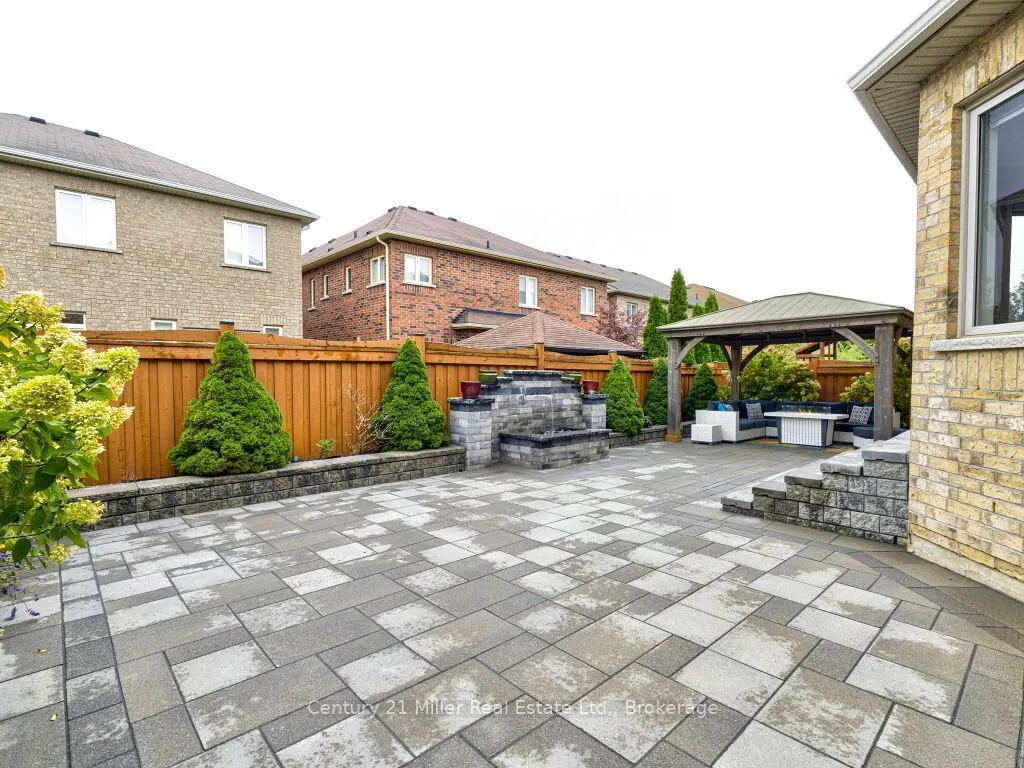 544 Bridgeview Road