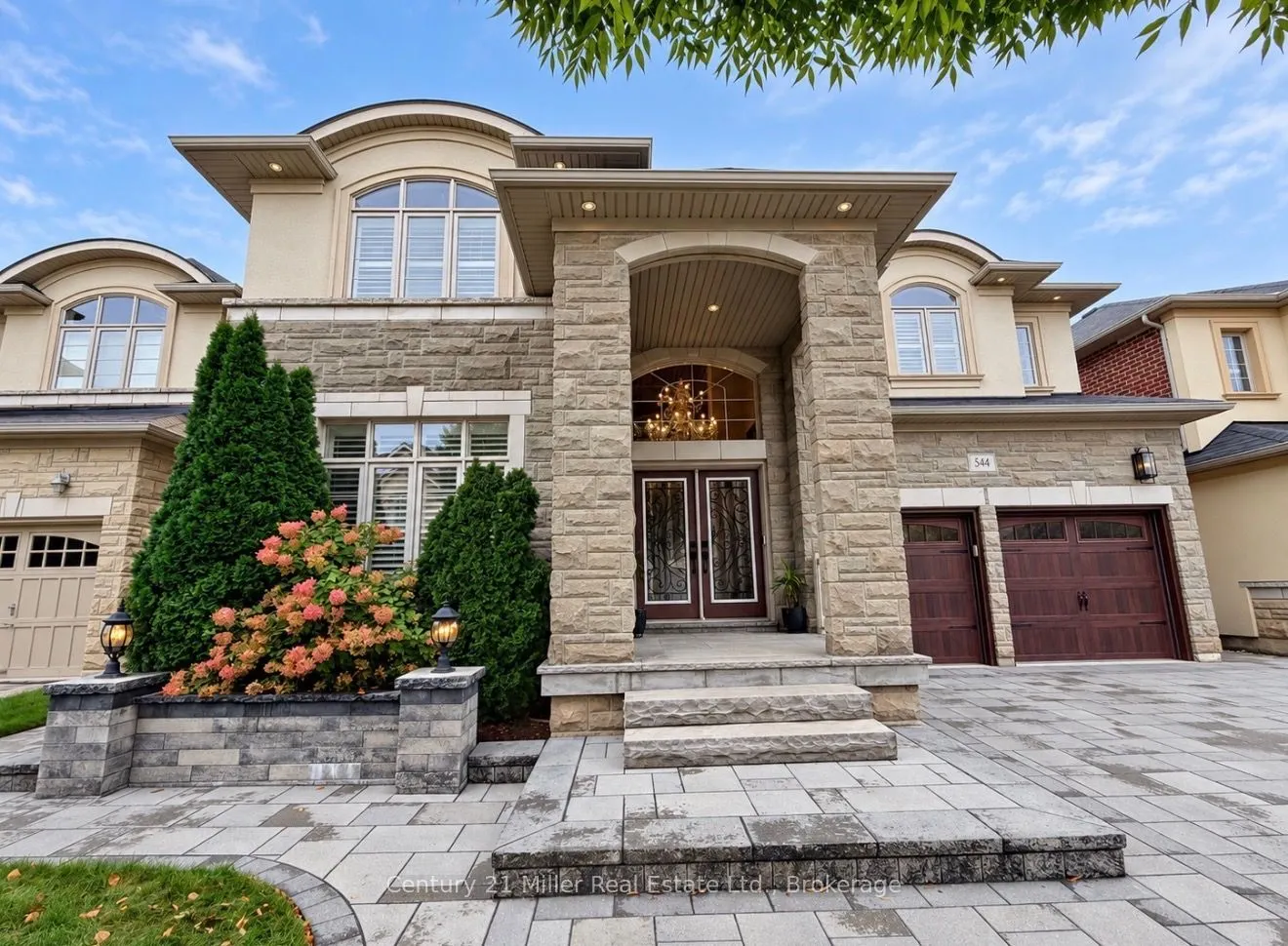 544 Bridgeview Road