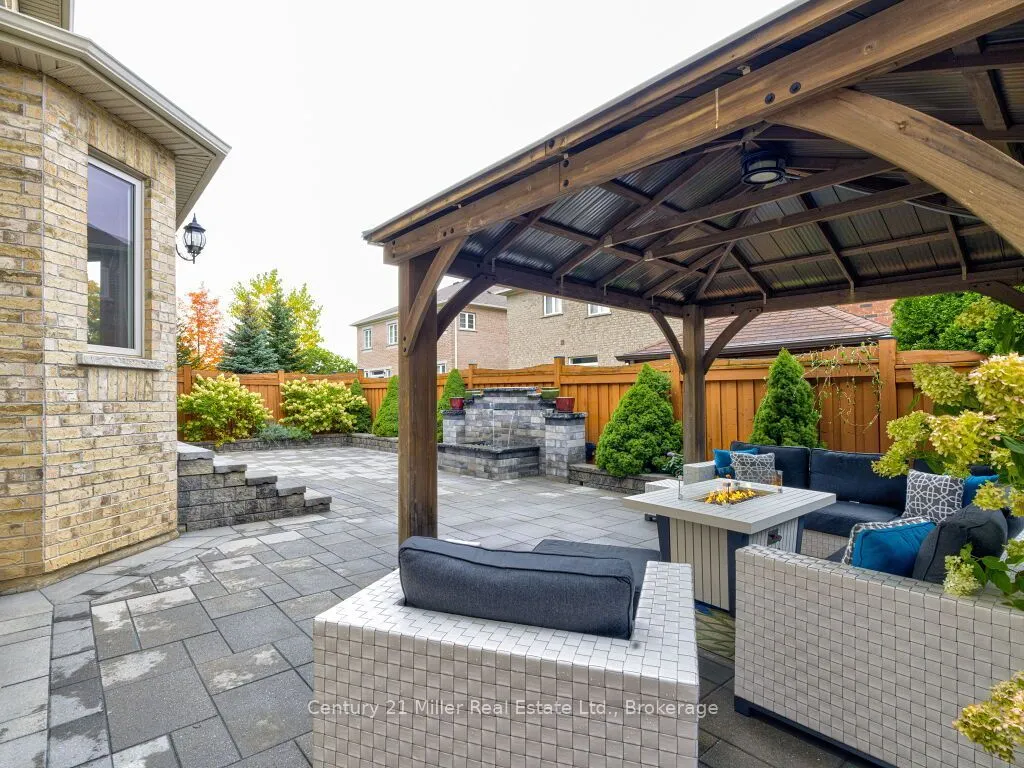 544 Bridgeview Road