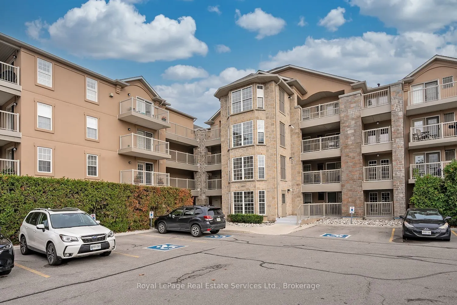1460 Bishops Gate #111