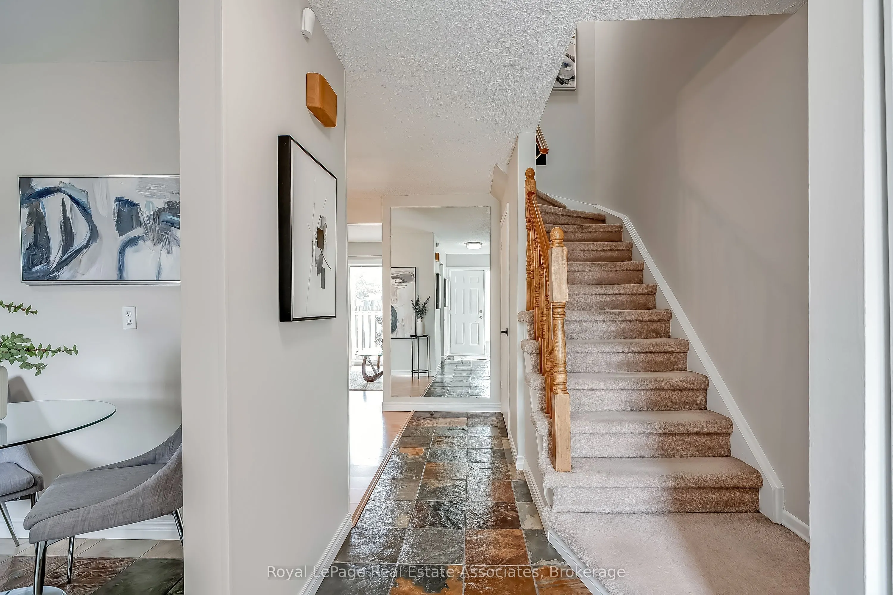2779 Gananoque Drive #42