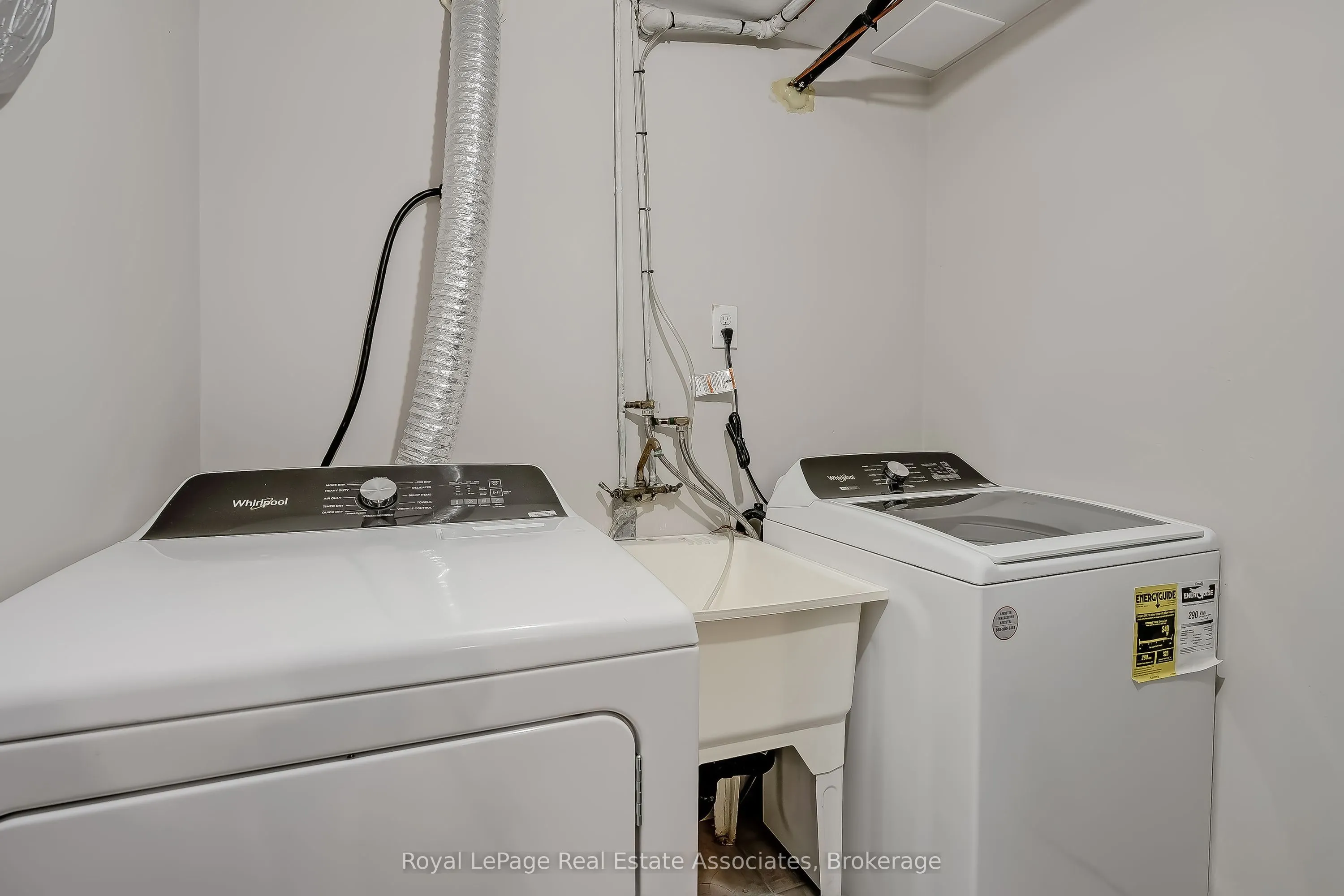 2779 Gananoque Drive #42