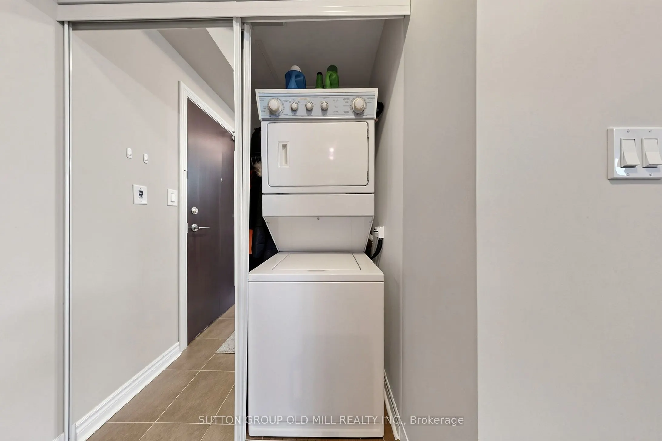 3504 Hurontario Street #3109