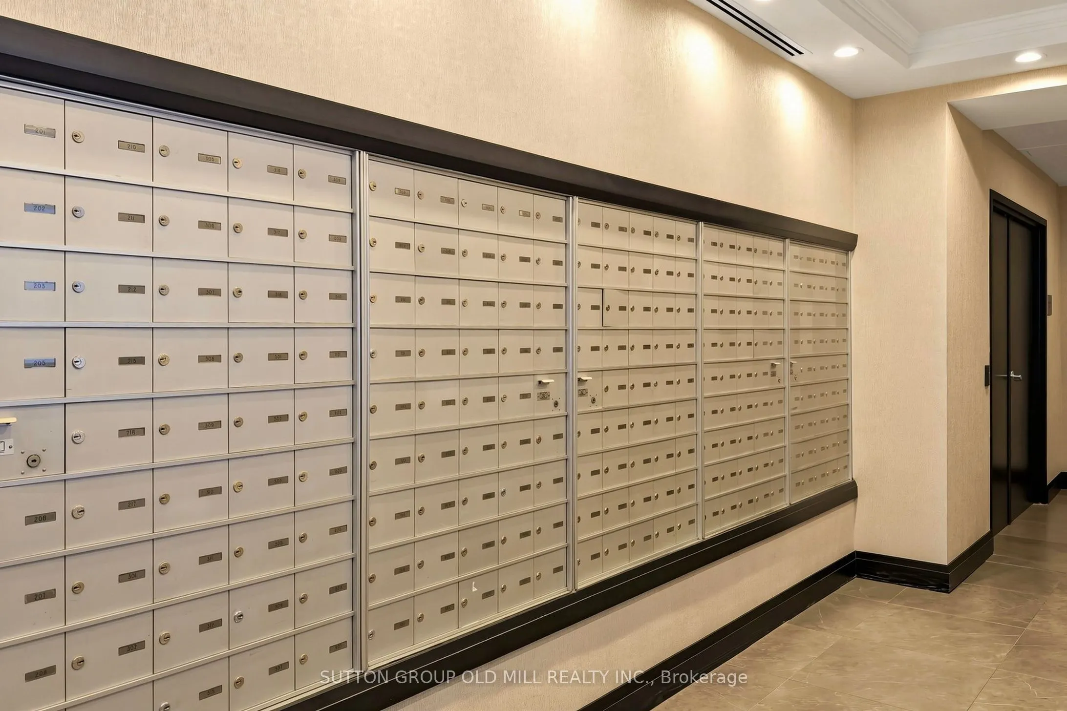 3504 Hurontario Street #3109