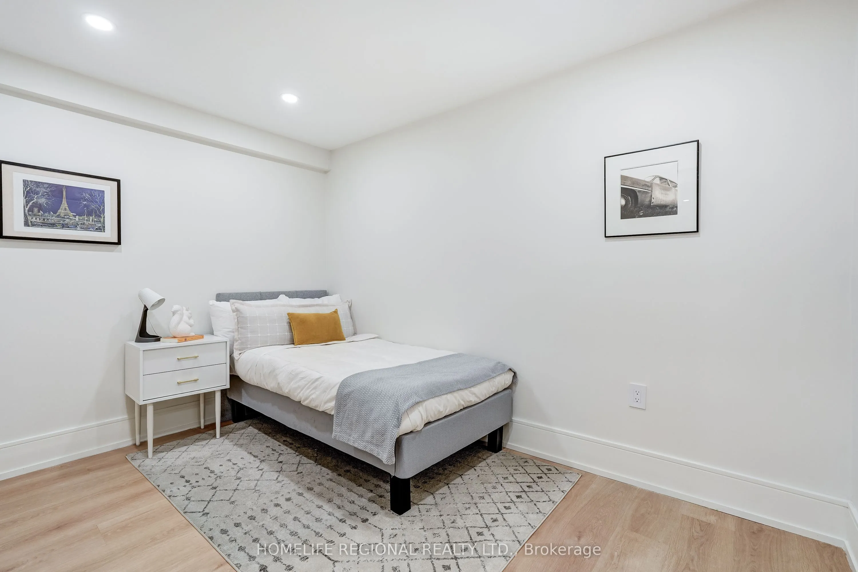 12 Macdonell Avenue