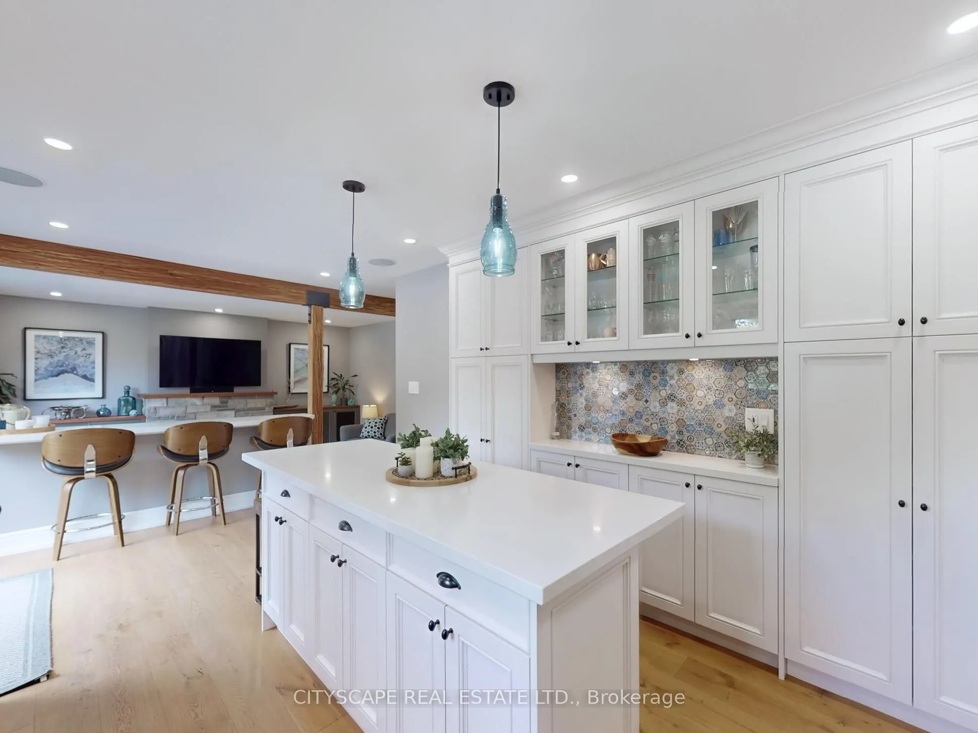 2585 Kenna Court