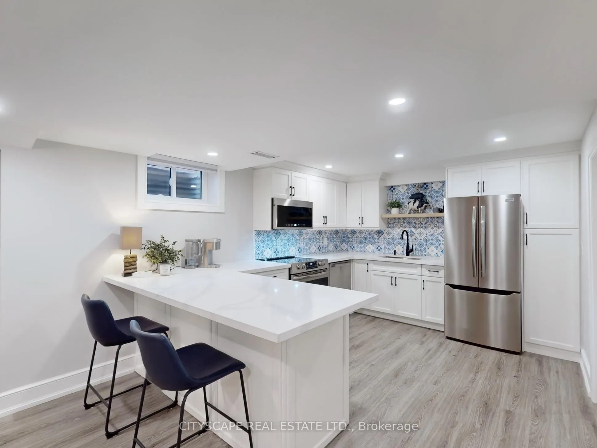 2585 Kenna Court