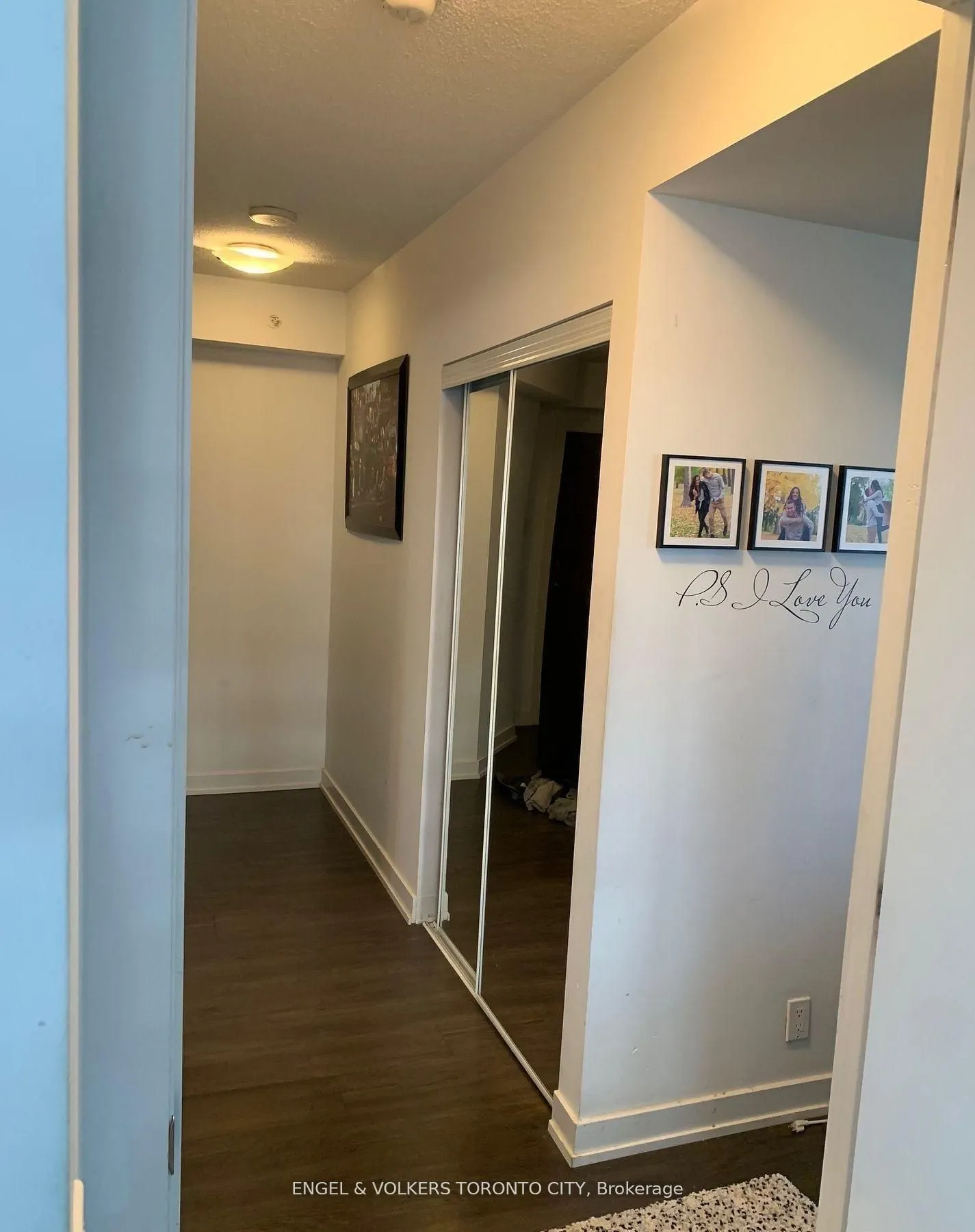 2220 Lake Shore Boulevard W #302
