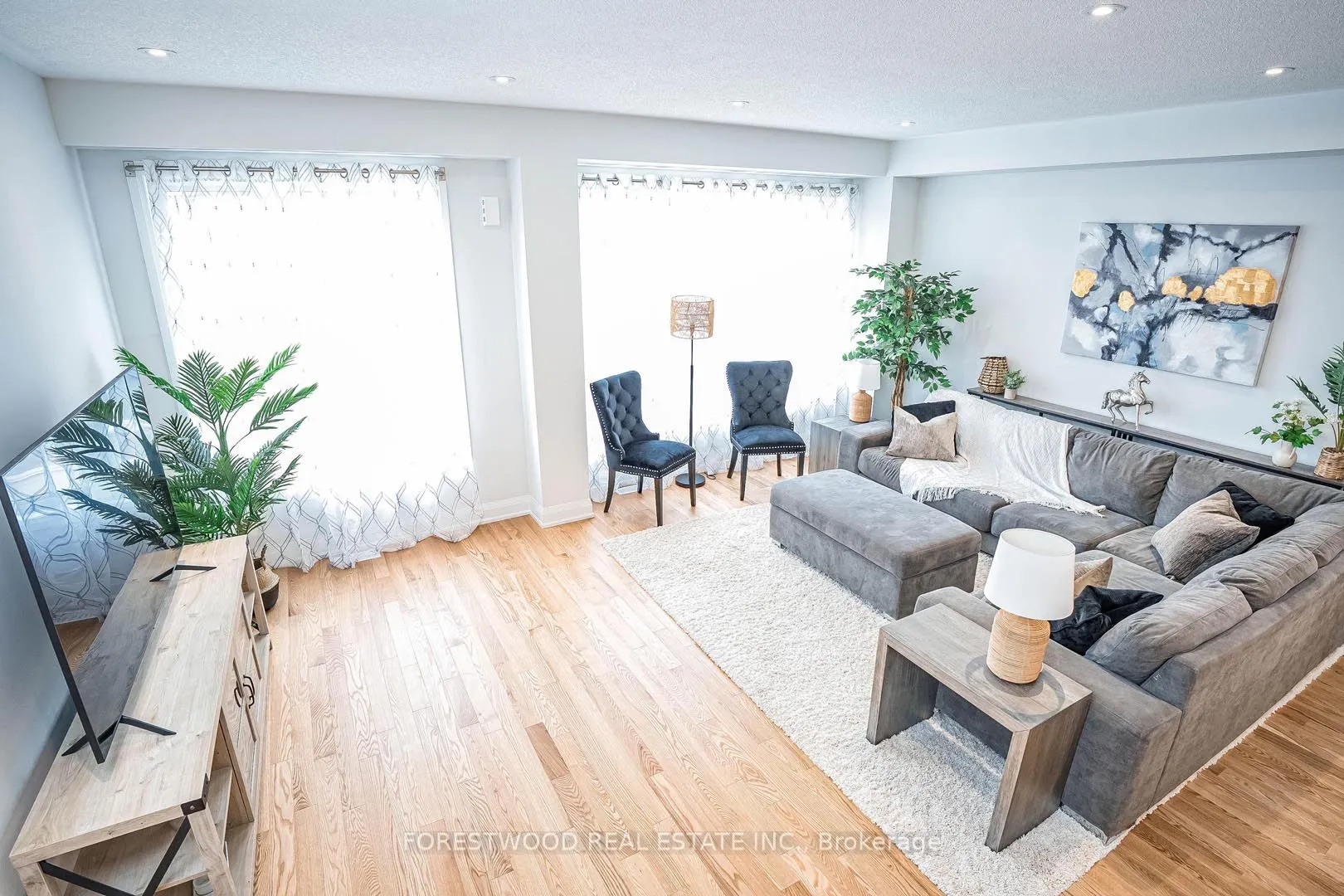 53 Humberstone Drive