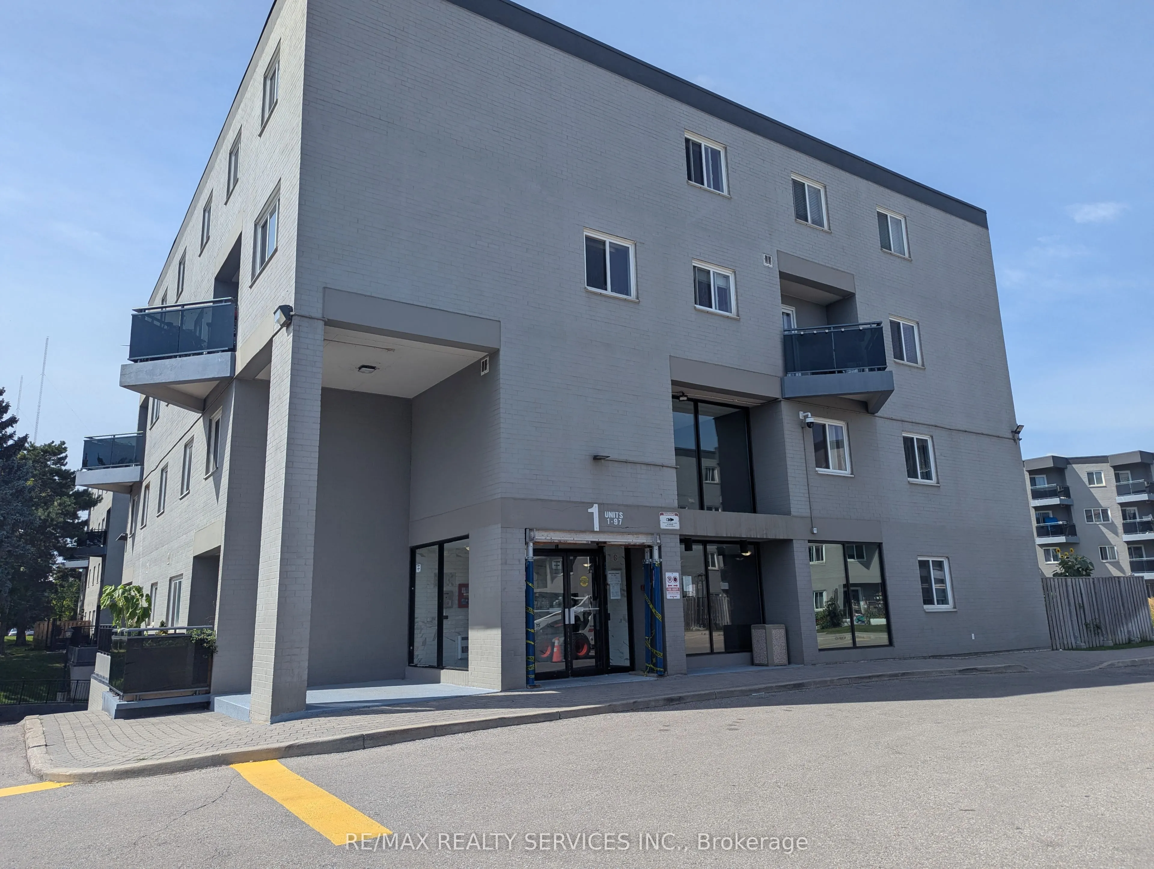 2001 Bonnymede Drive #94