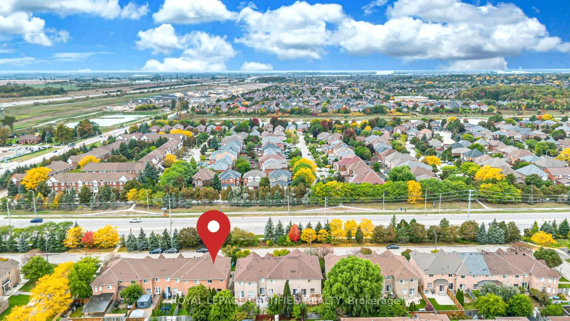3864 Coachman Circle