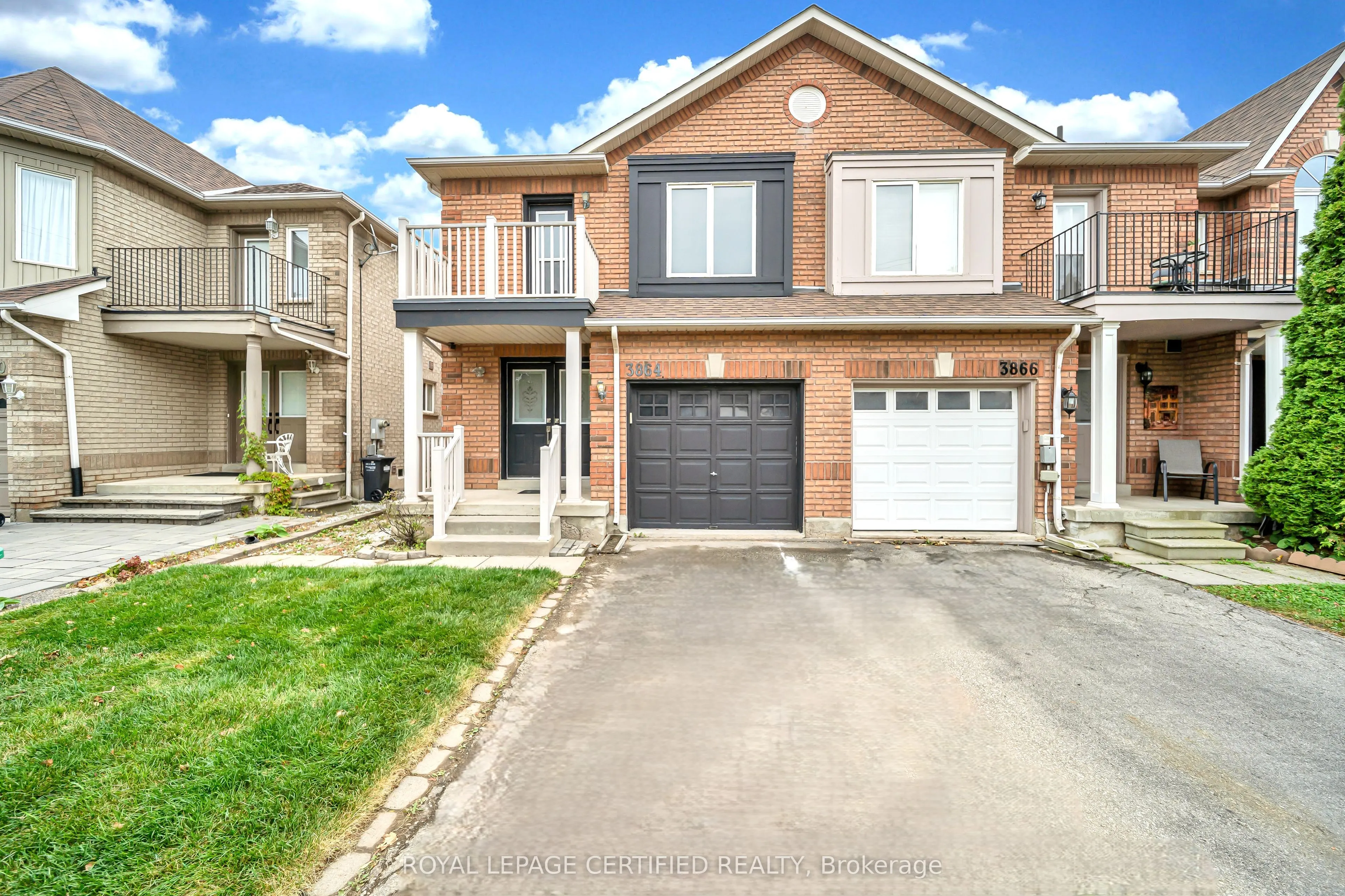 3864 Coachman Circle