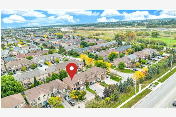 3864 Coachman Circle