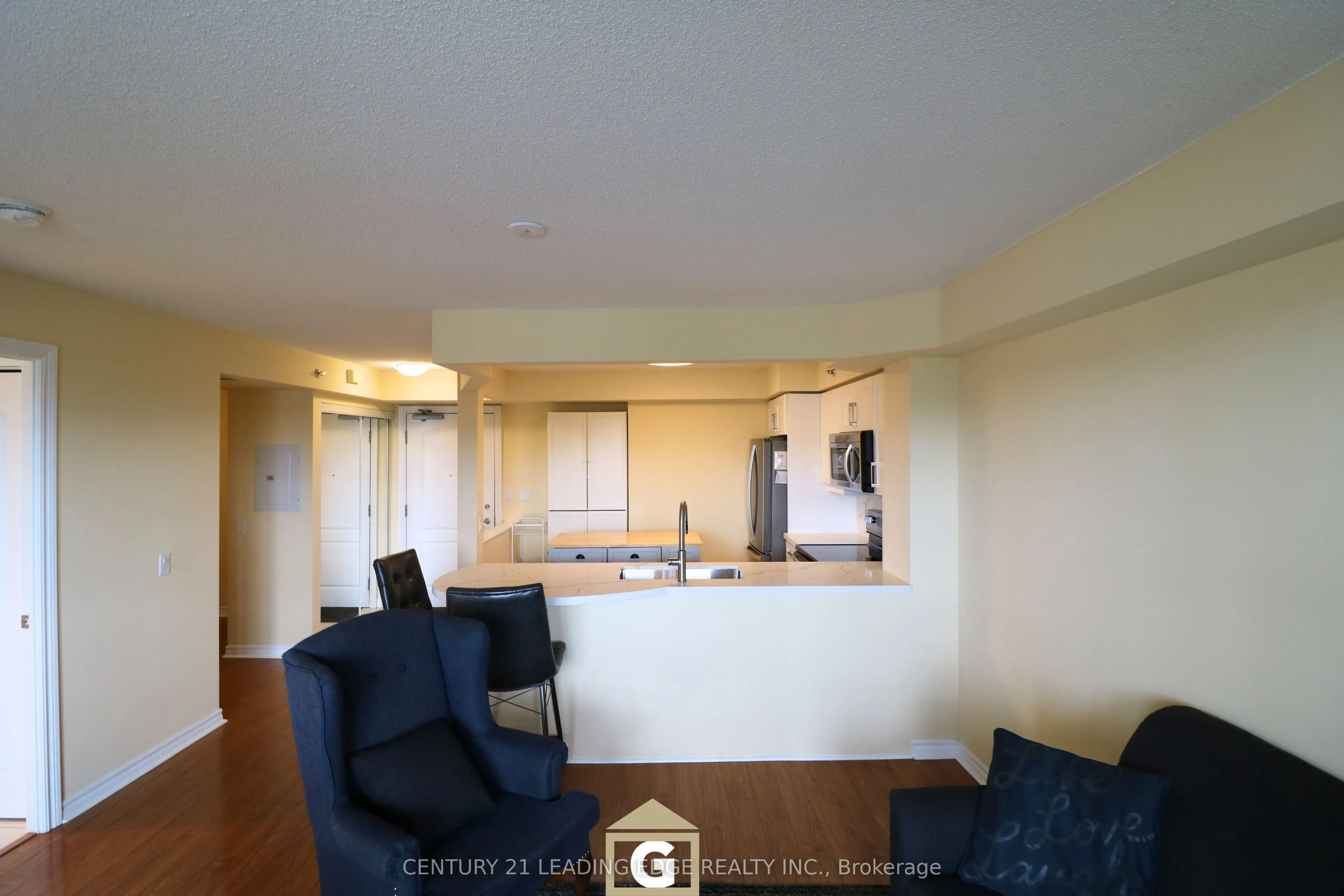 4640 Kimbermount Avenue #305