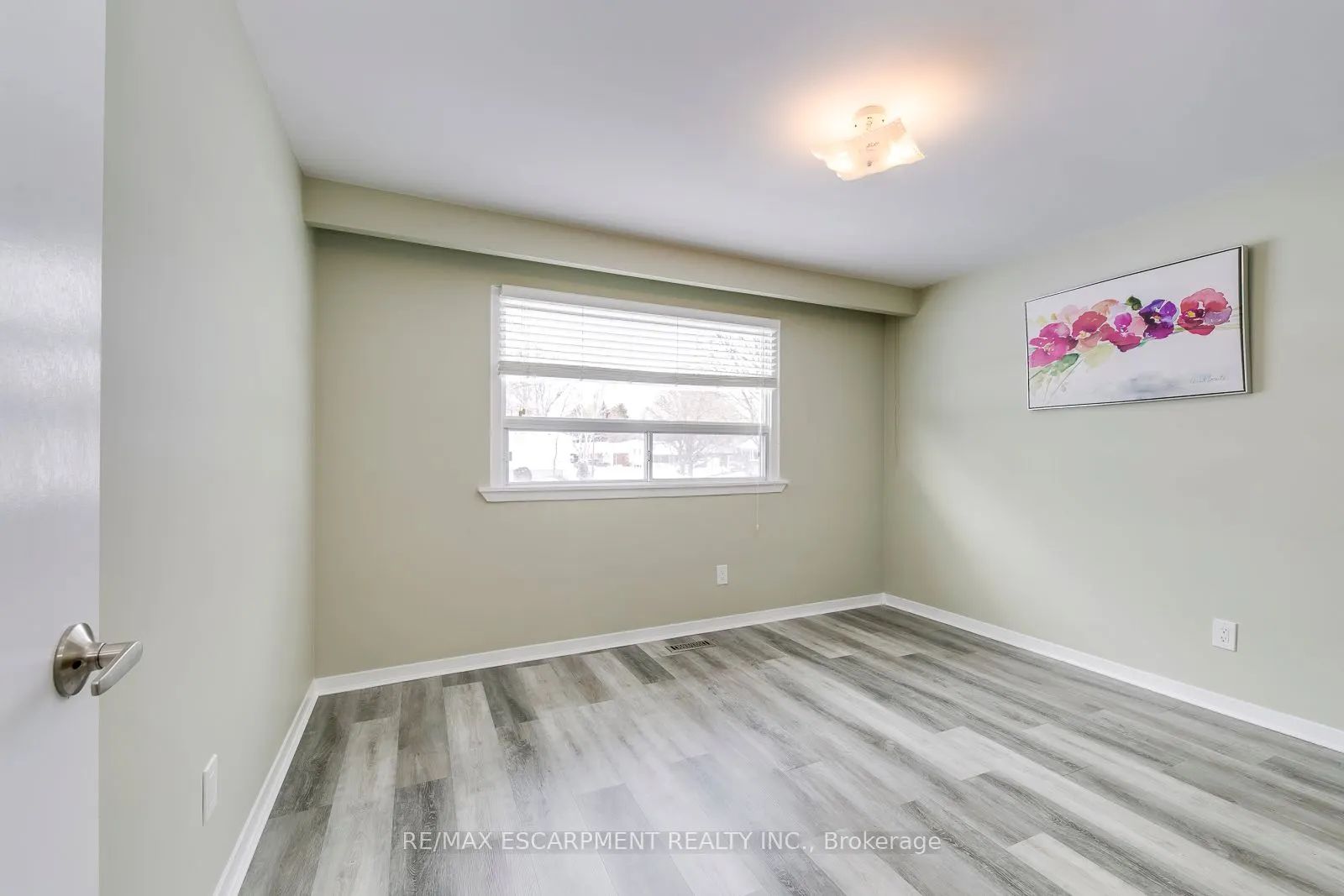 5440 Windermere Drive