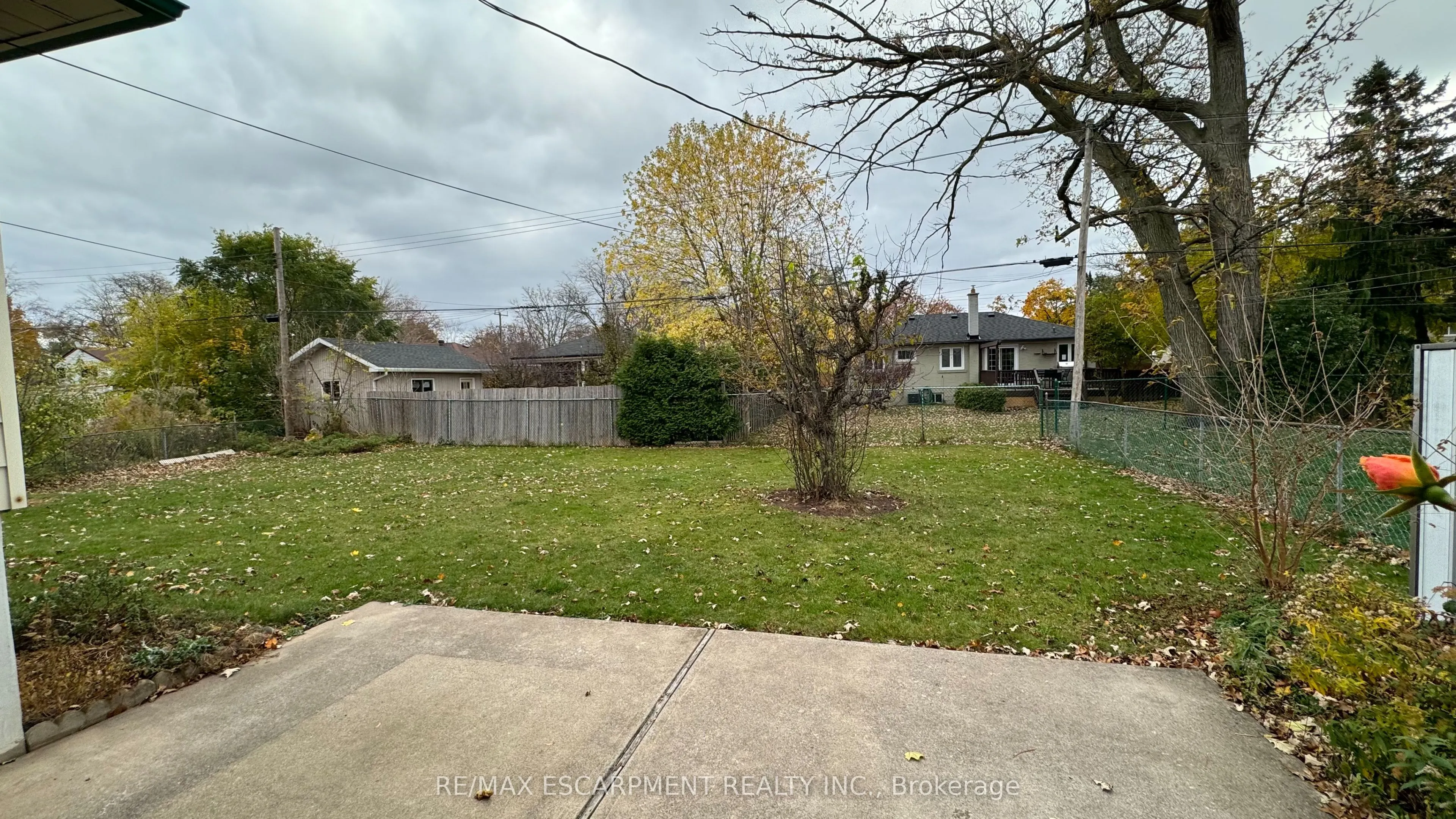 5440 Windermere Drive